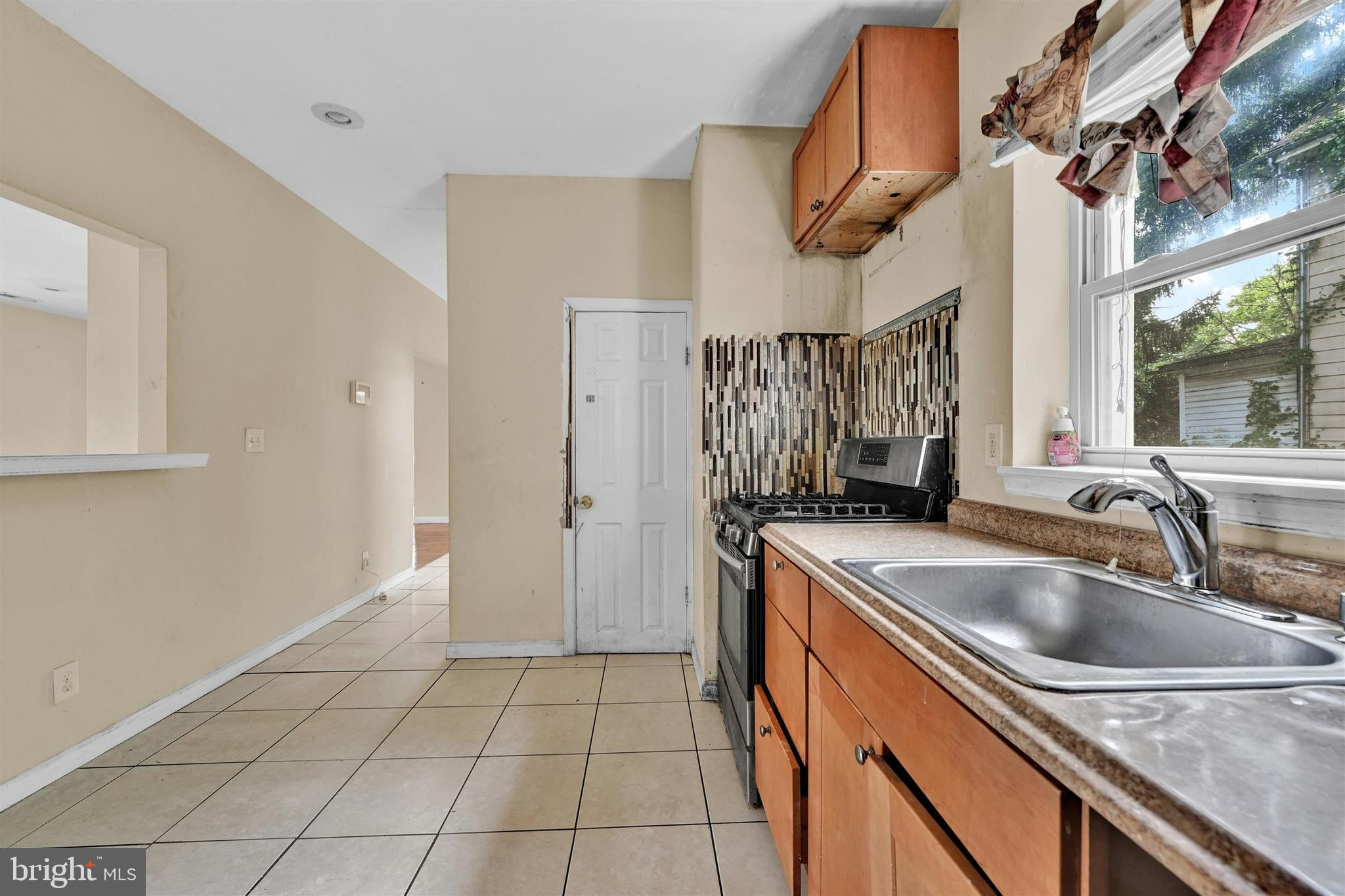 GWYNN OAK - Residential