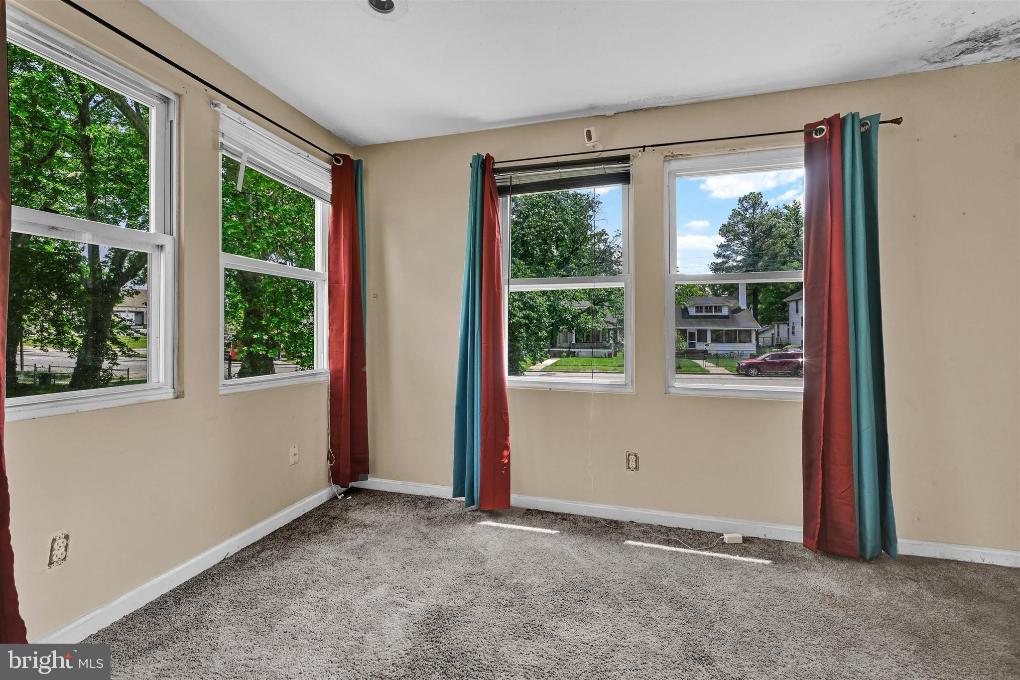 GWYNN OAK - Residential