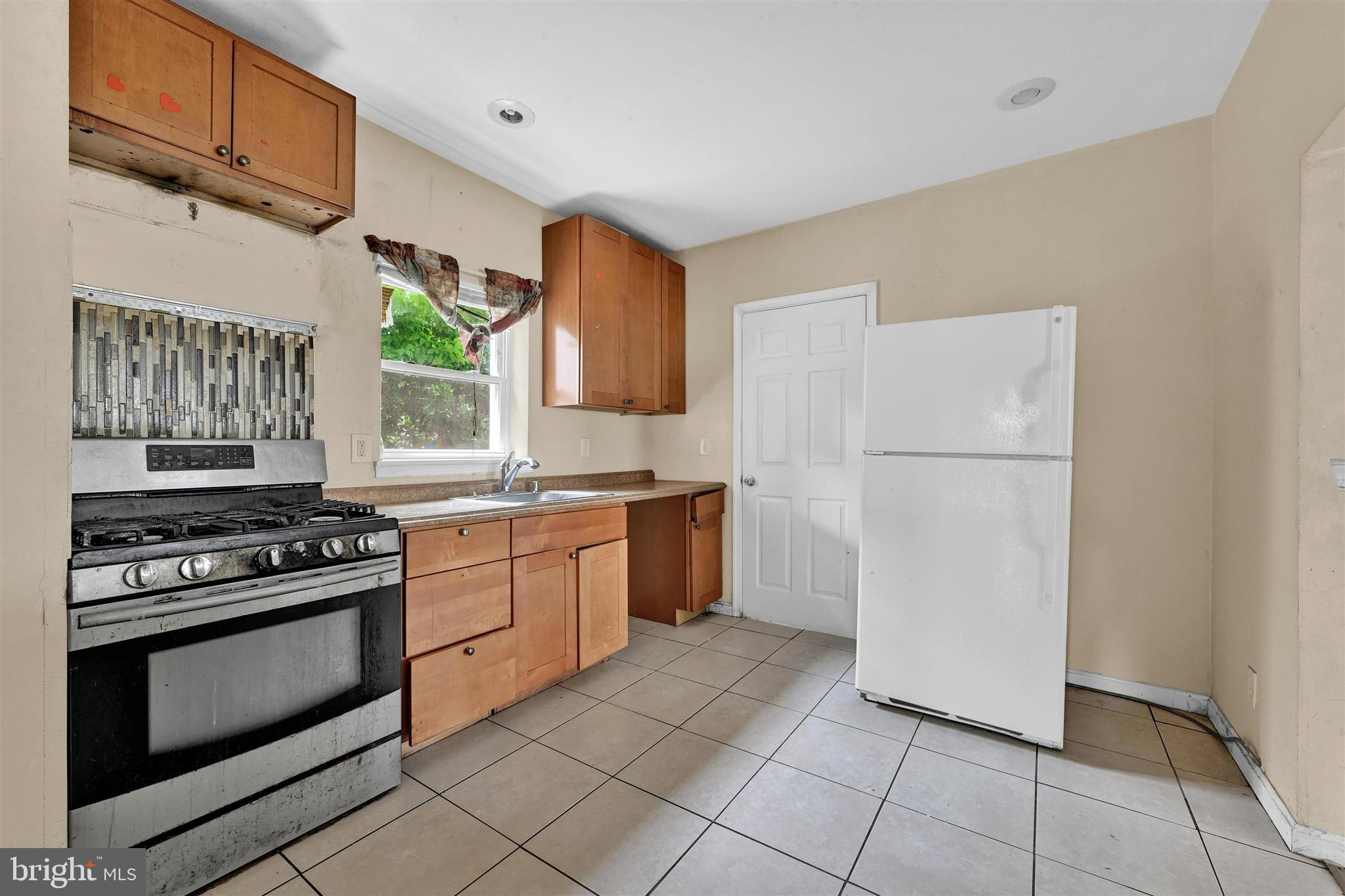 GWYNN OAK - Residential