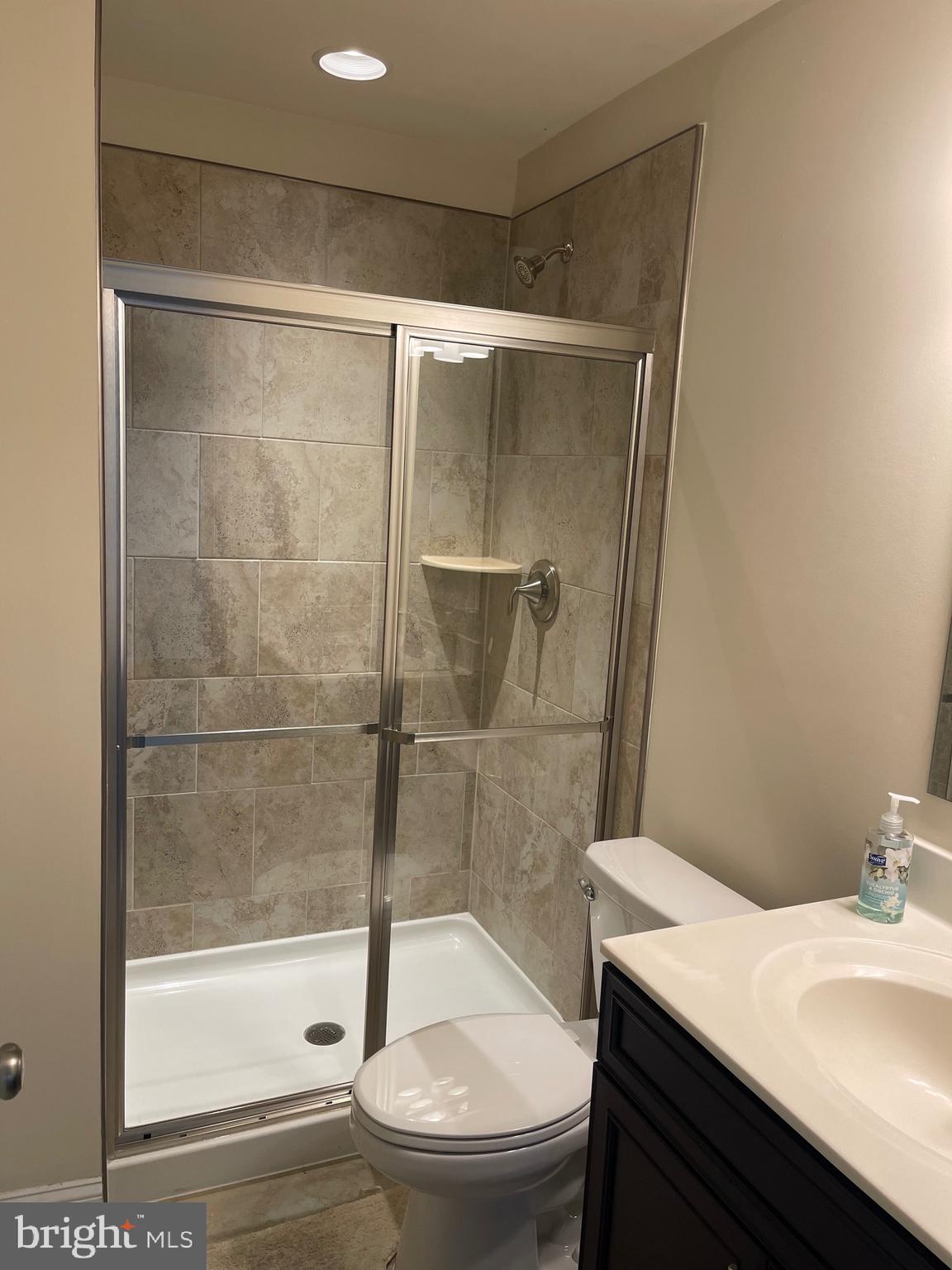 SPRING CREEK - Residential Lease