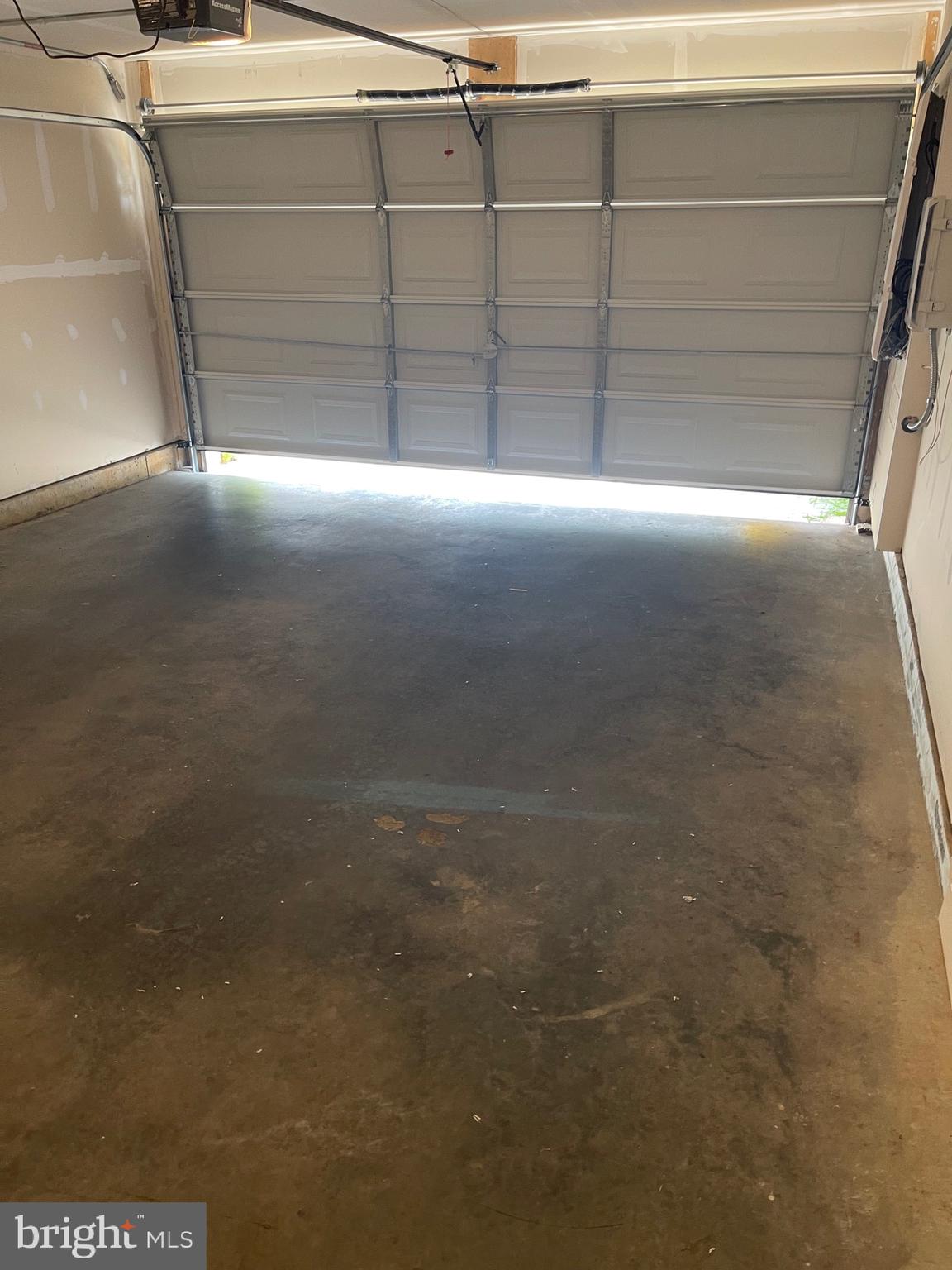 SPRING CREEK - Residential Lease