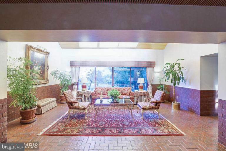 ANNEN WOODS - Residential