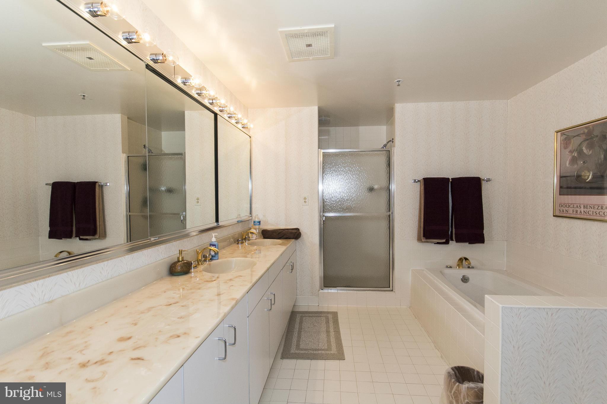 ANNEN WOODS - Residential