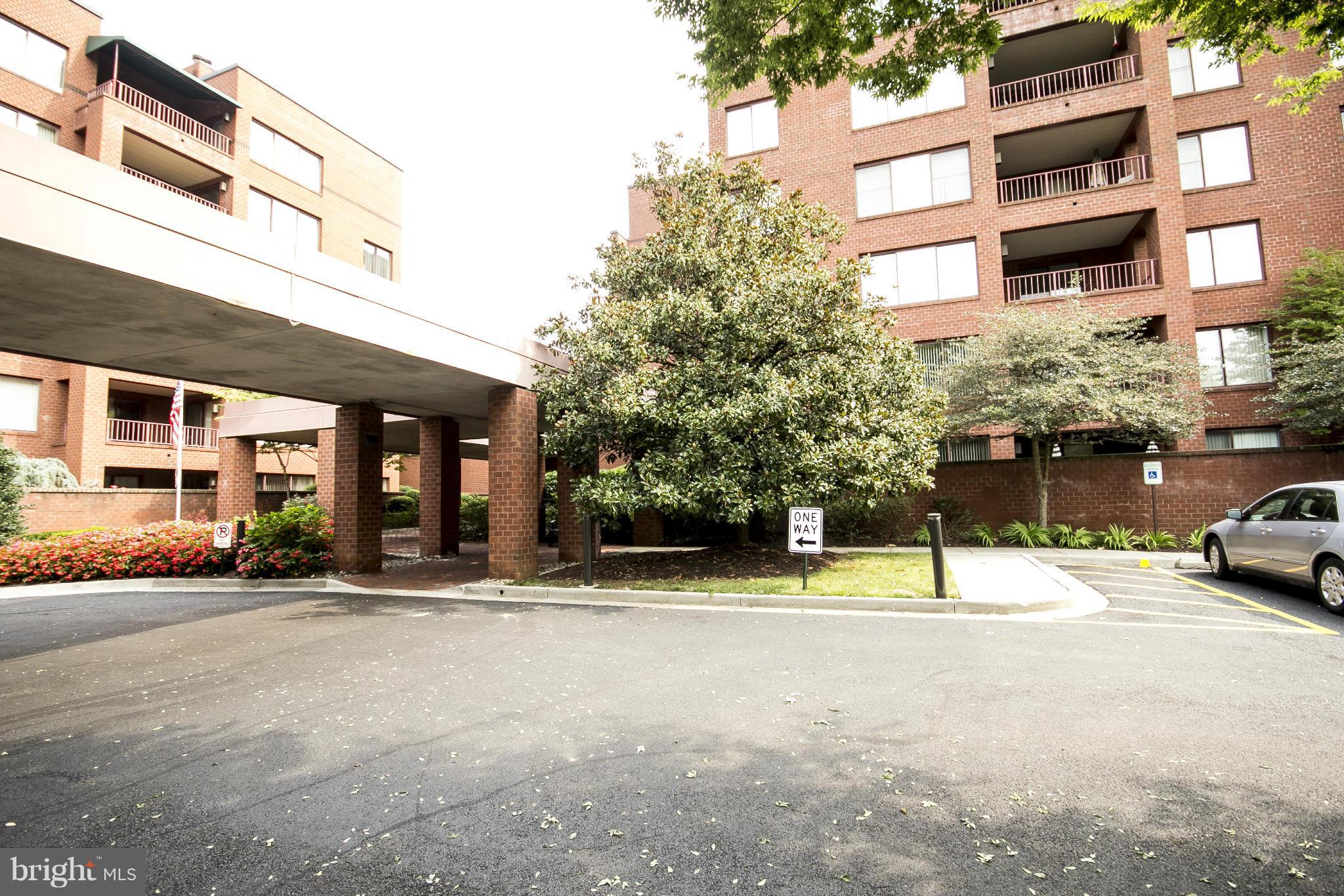 ANNEN WOODS - Residential