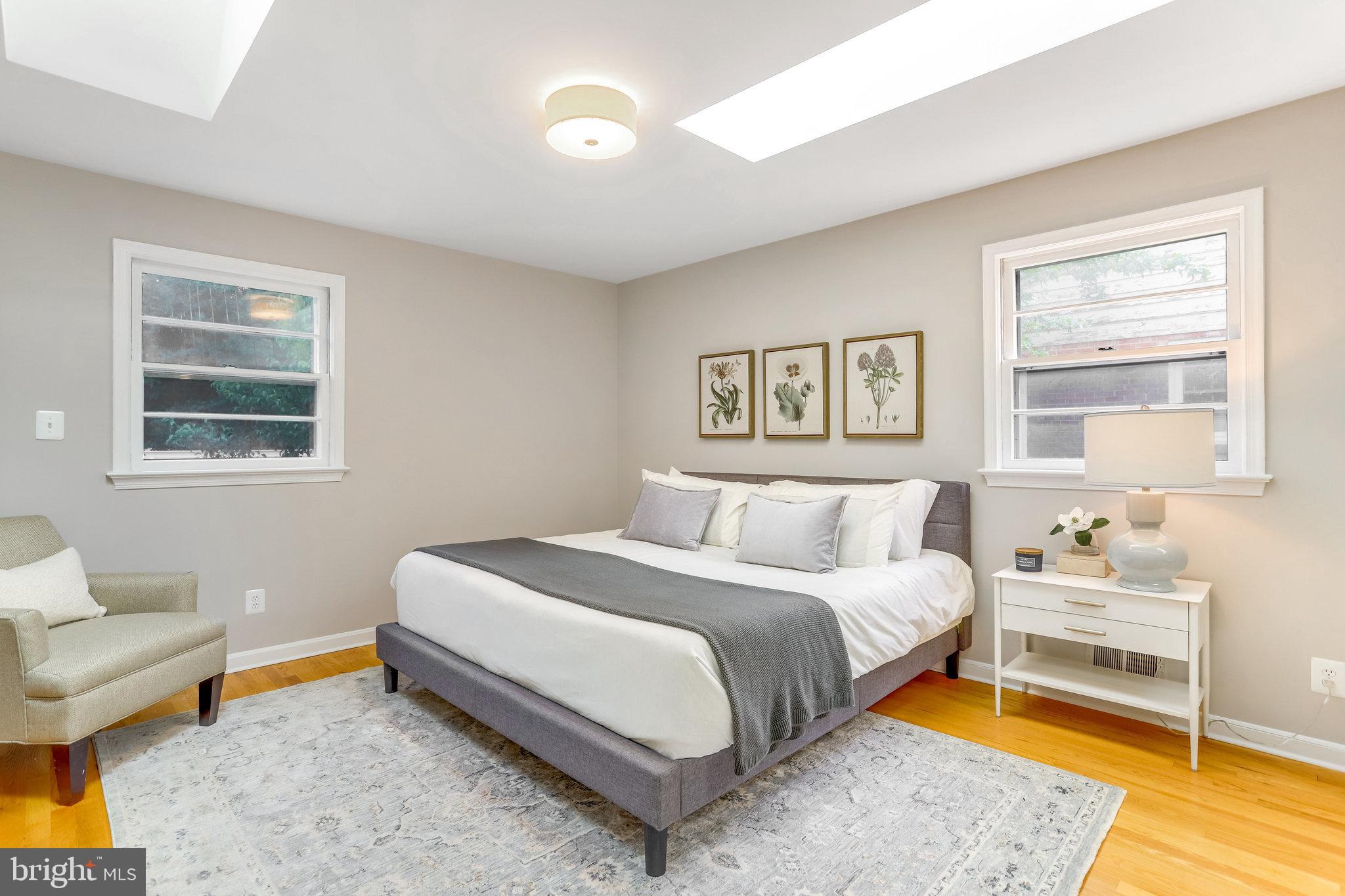 BARCROFT - Residential