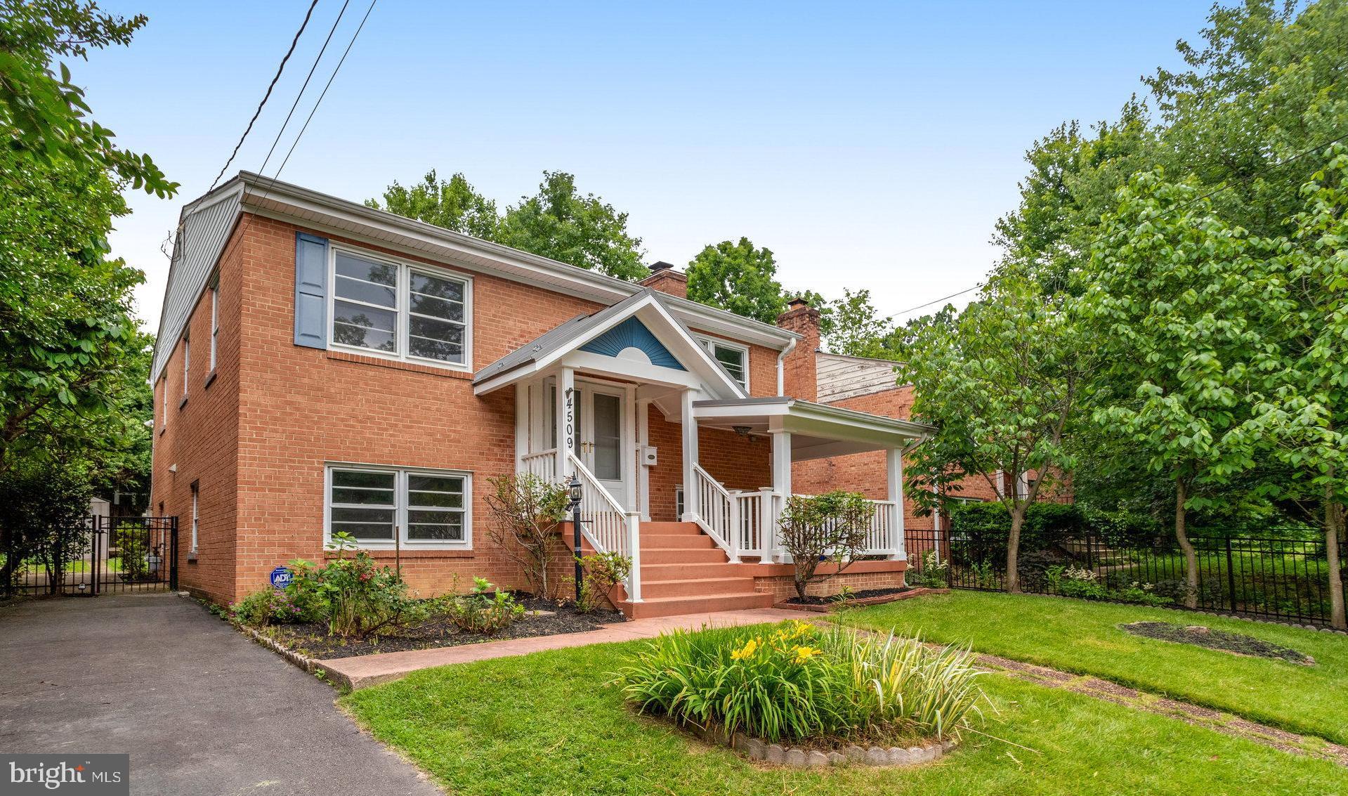 BARCROFT - Residential