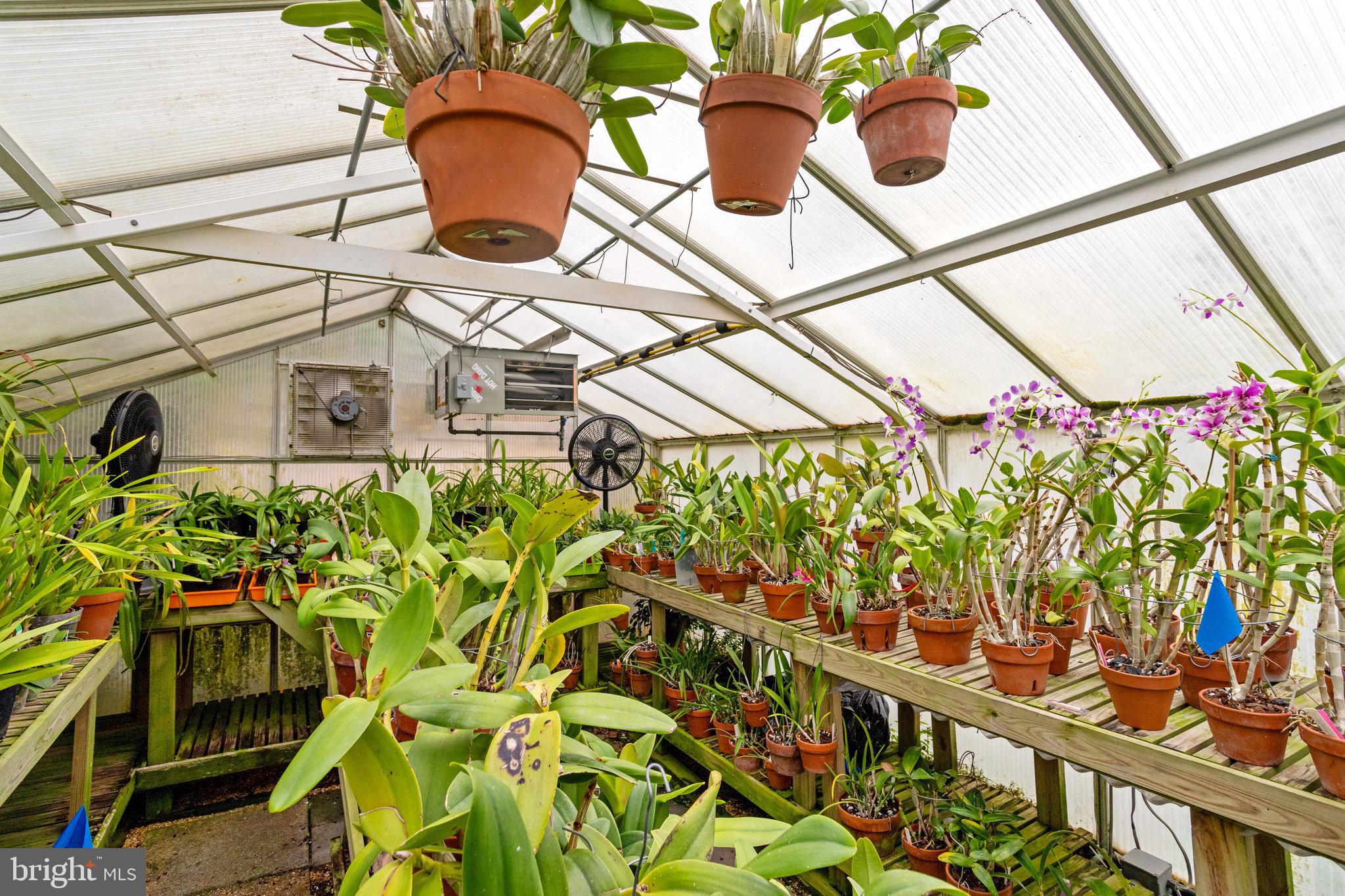 BARCROFT - Residential