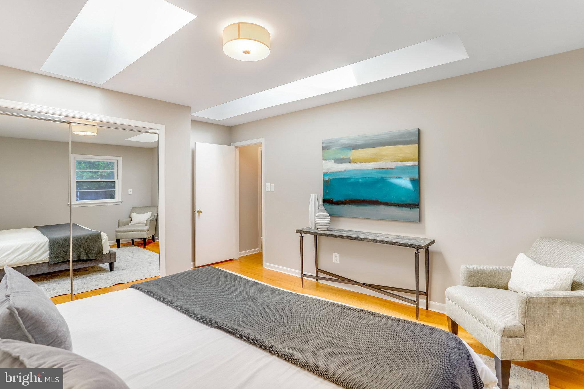 BARCROFT - Residential