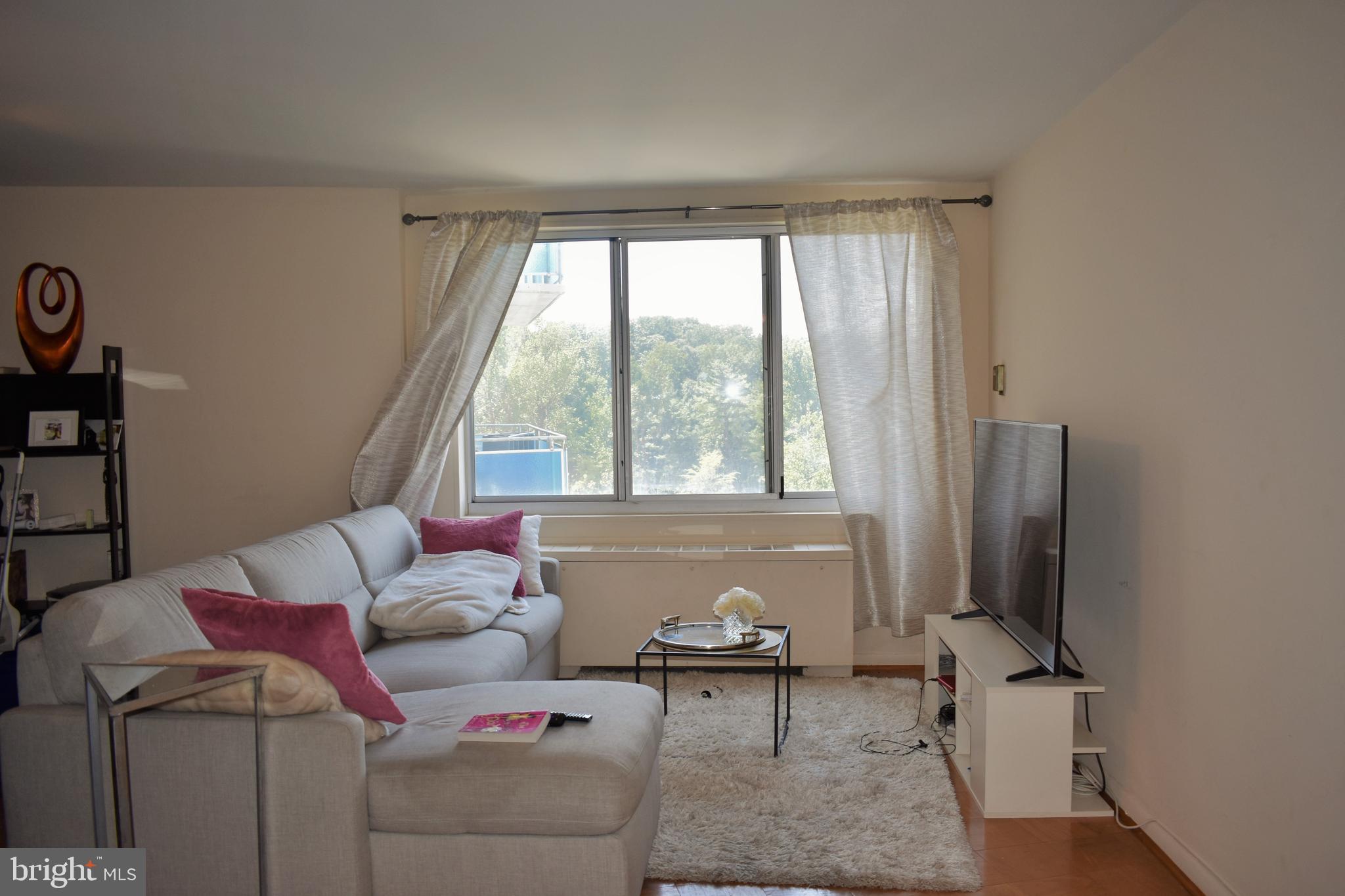 GROSVENOR - Residential Lease