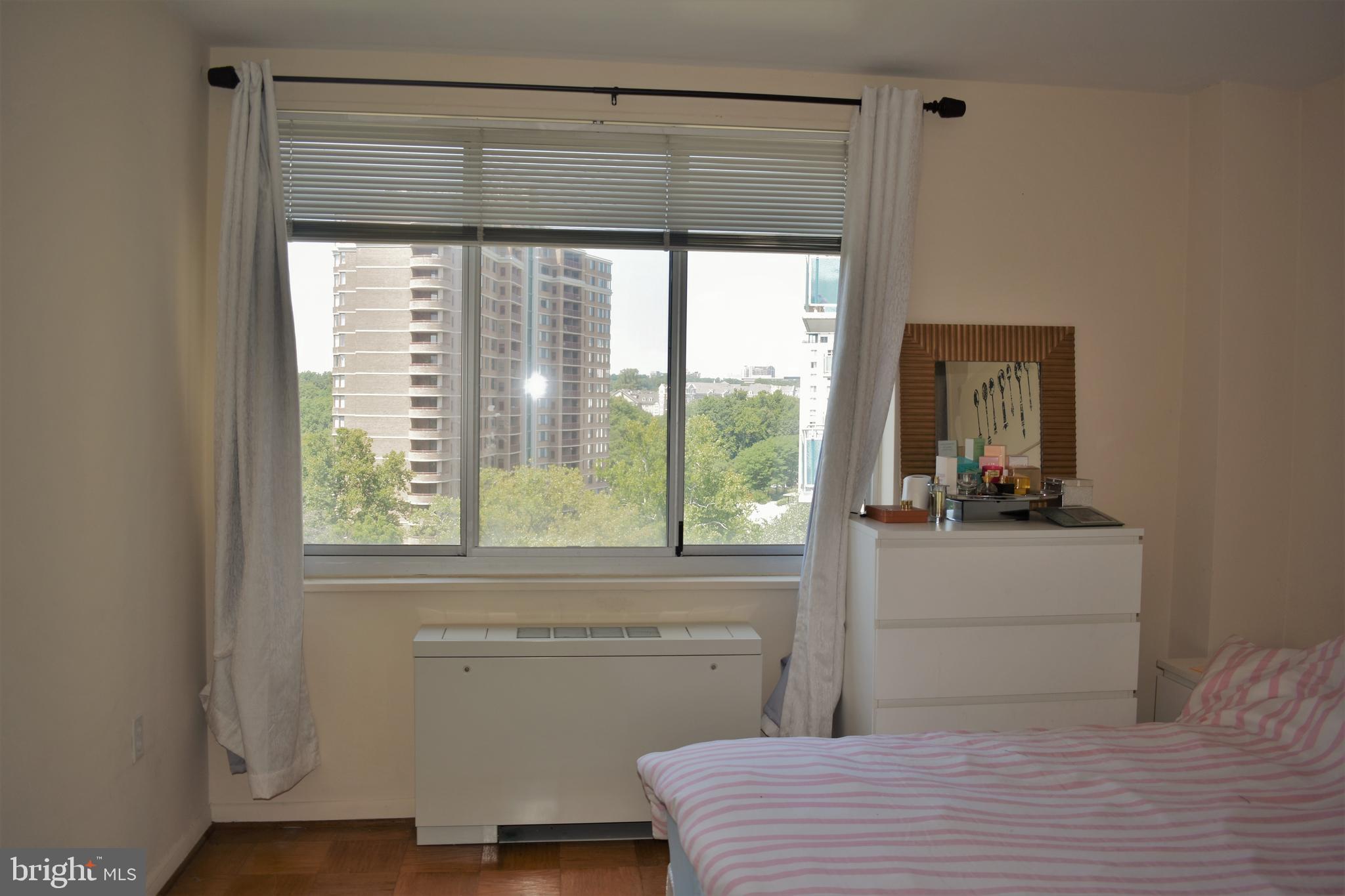 GROSVENOR - Residential Lease