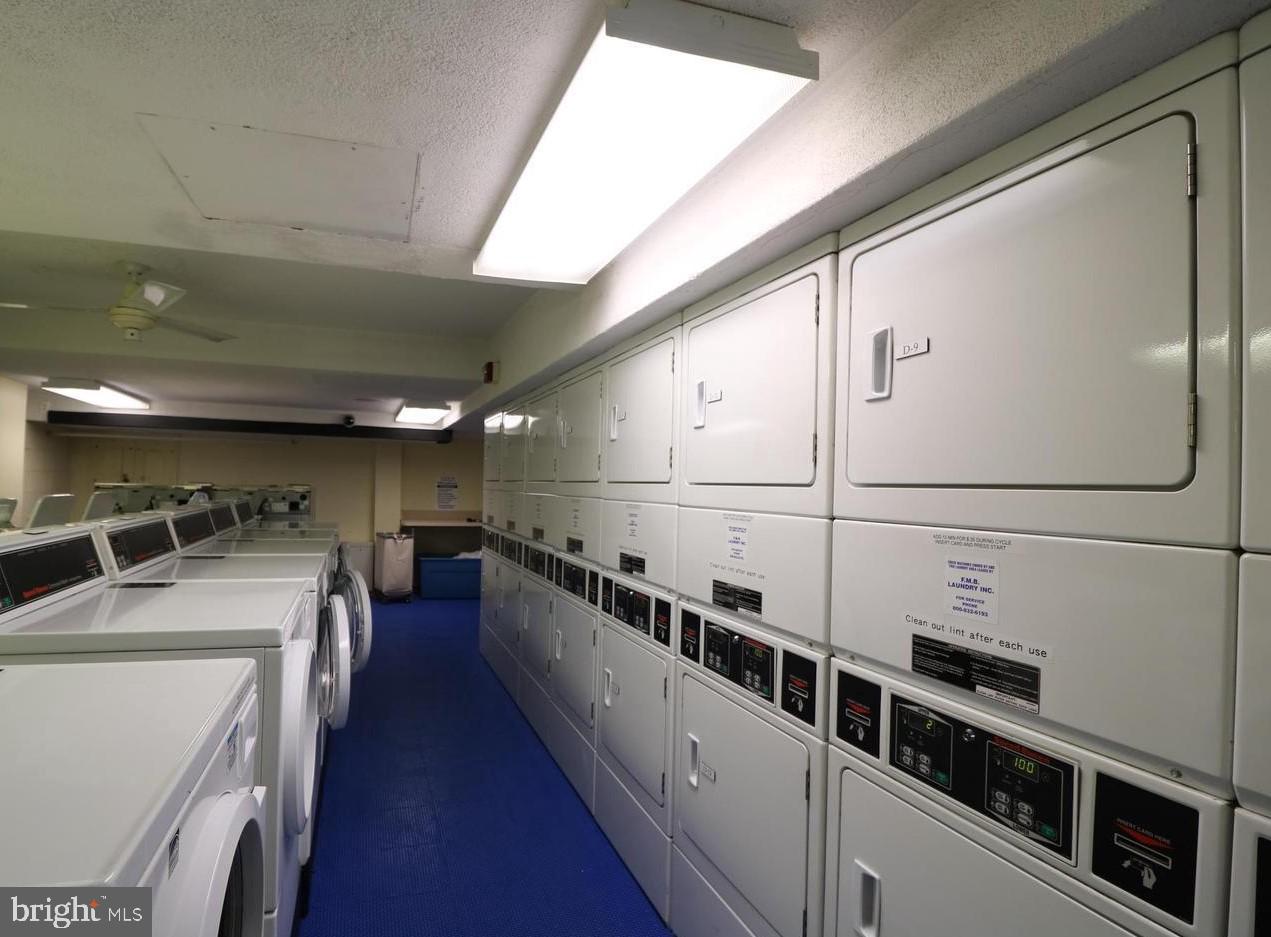 GROSVENOR - Residential Lease