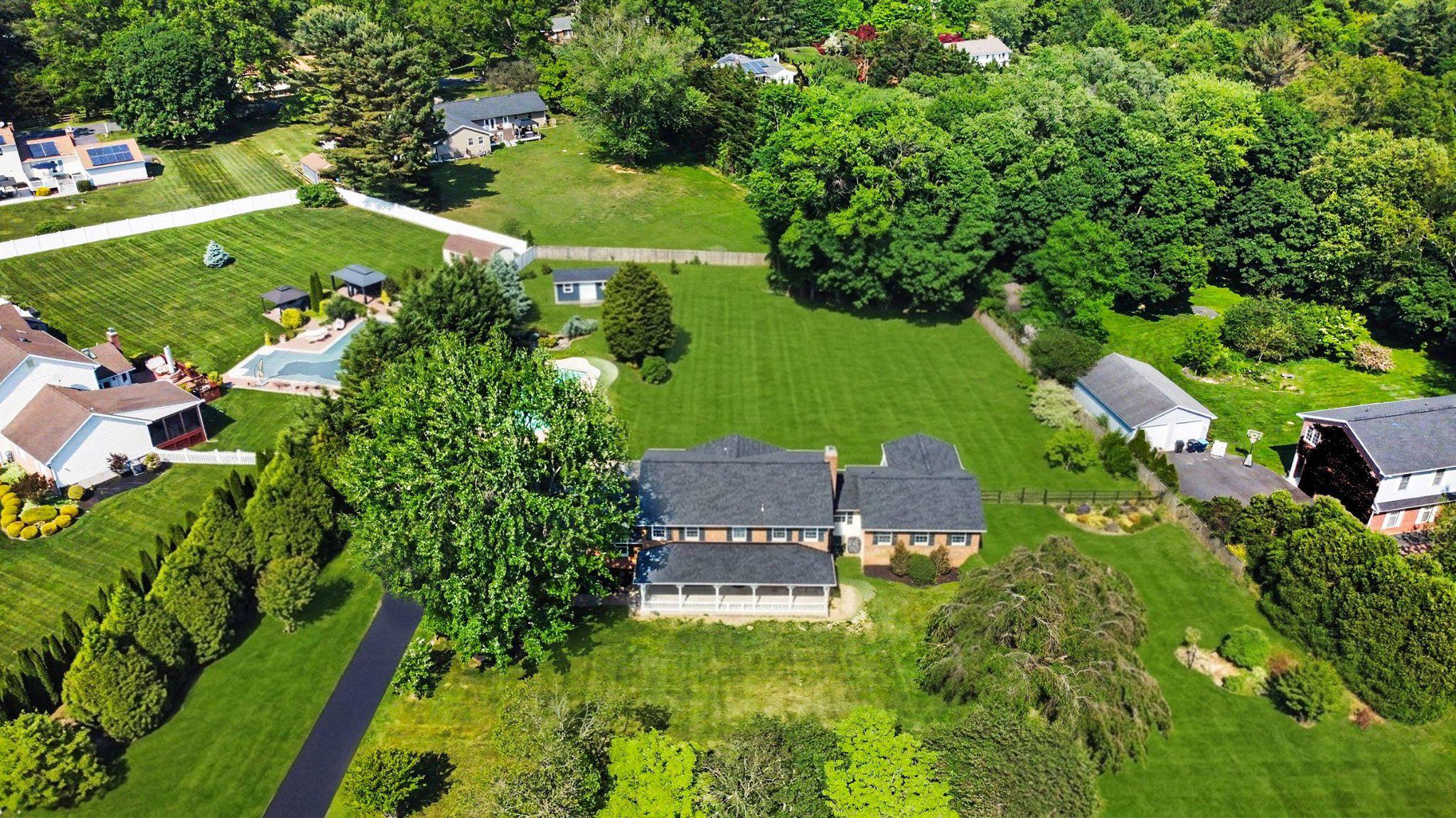 ADVOCATE HILL FARMS - Residential