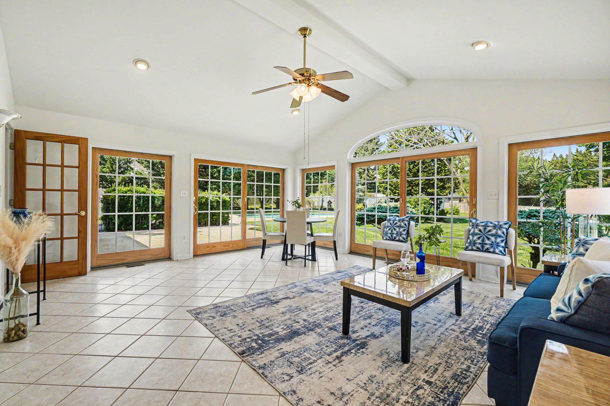ADVOCATE HILL FARMS - Residential