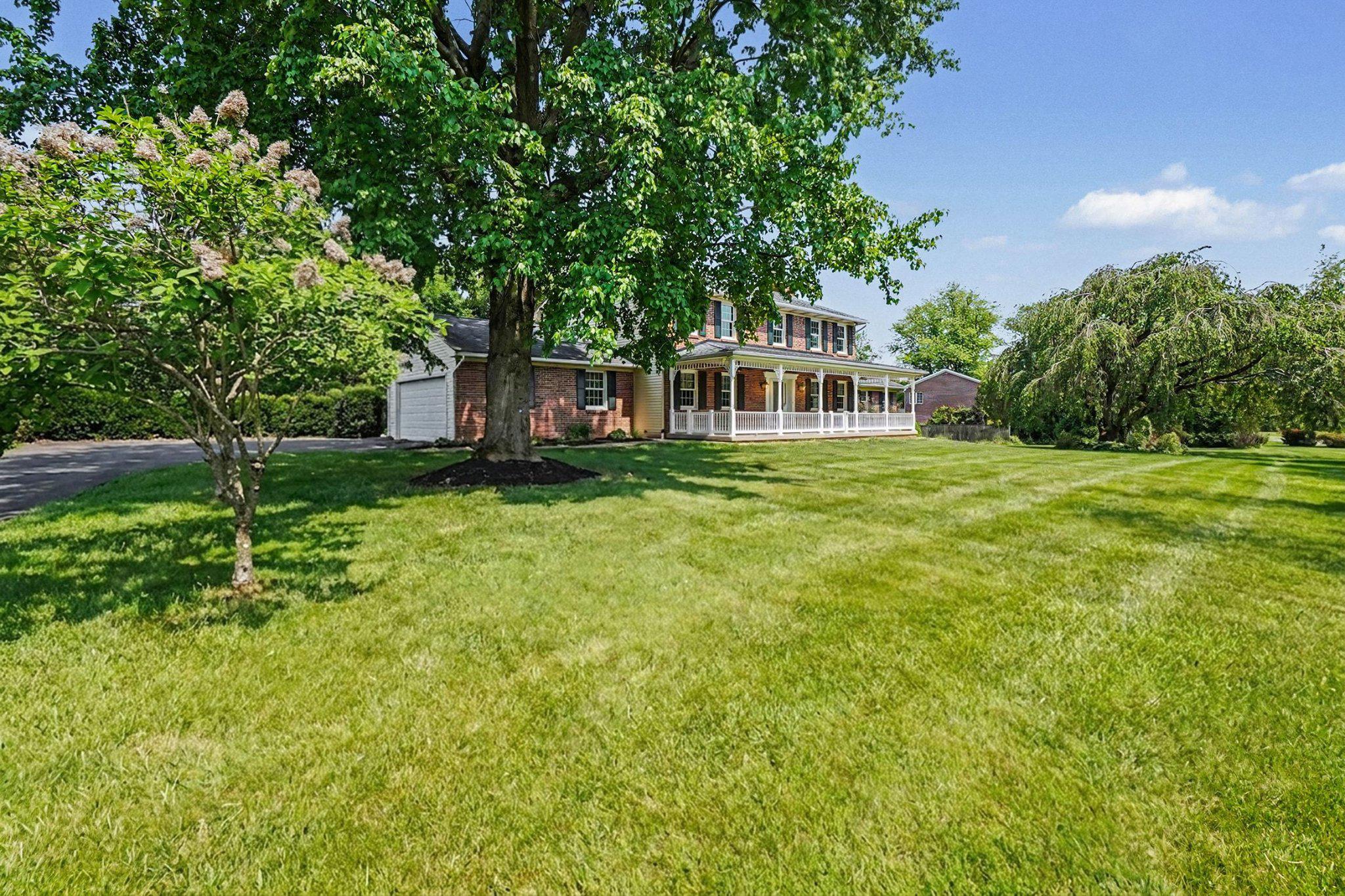 ADVOCATE HILL FARMS - Residential
