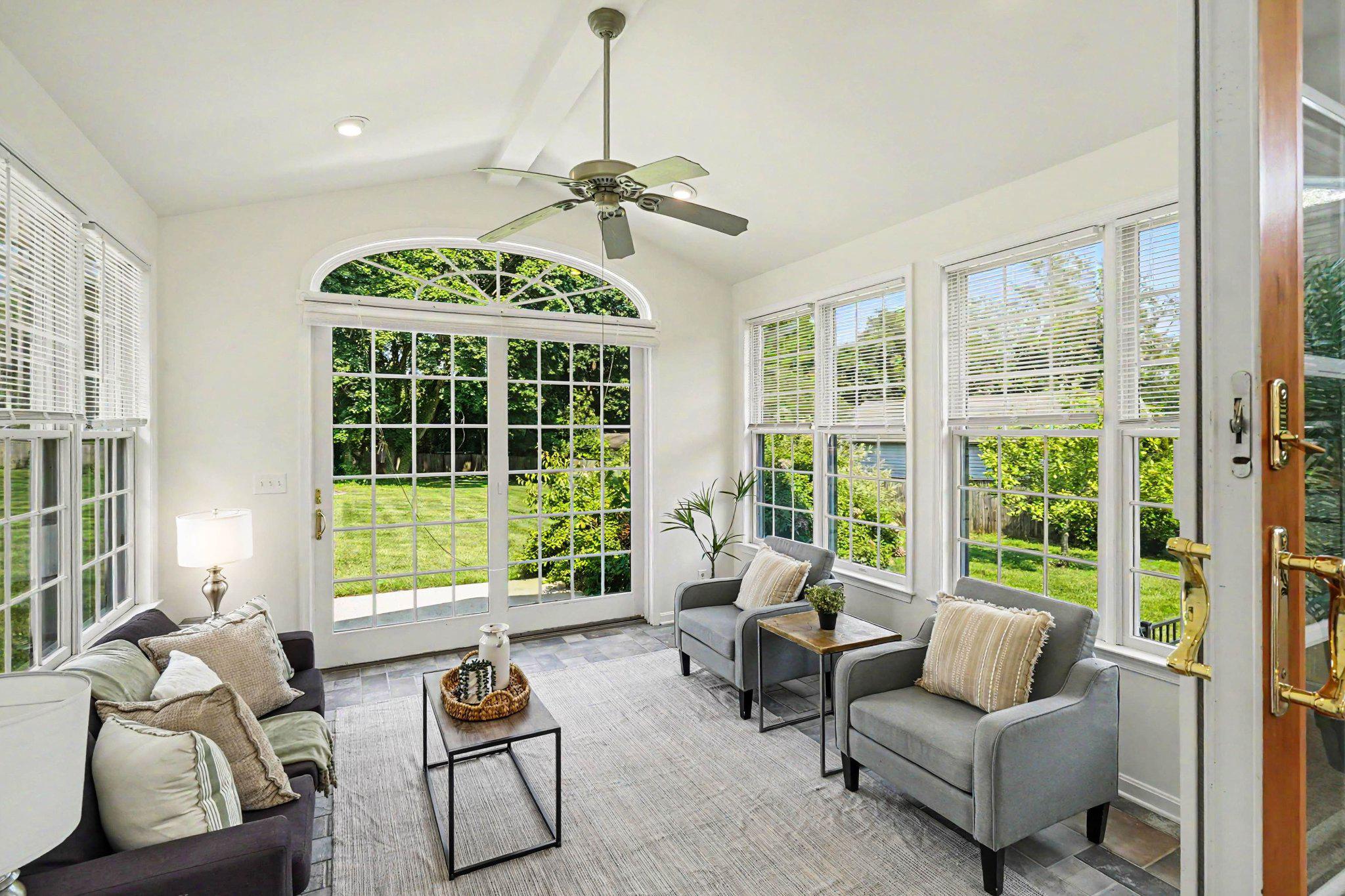 ADVOCATE HILL FARMS - Residential
