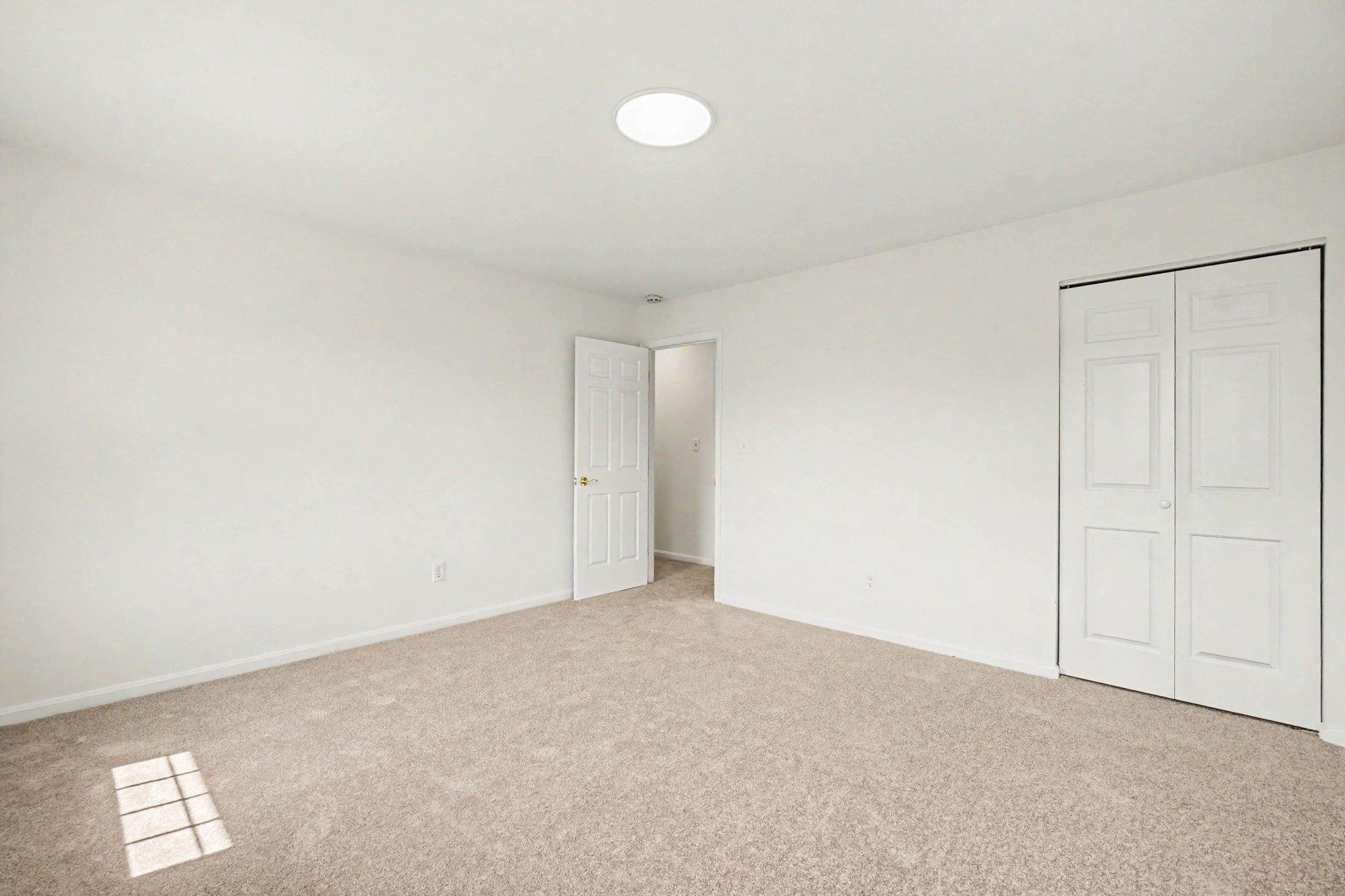 ADVOCATE HILL FARMS - Residential