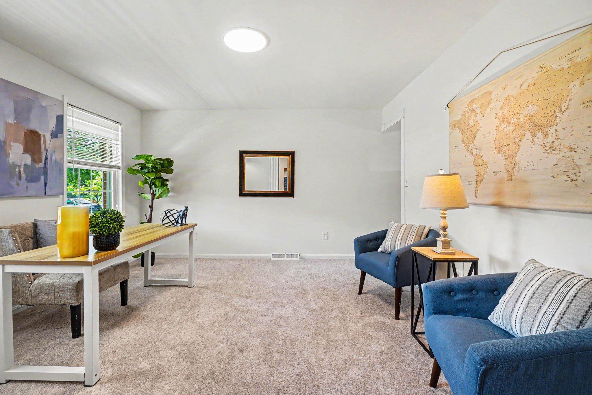 ADVOCATE HILL FARMS - Residential