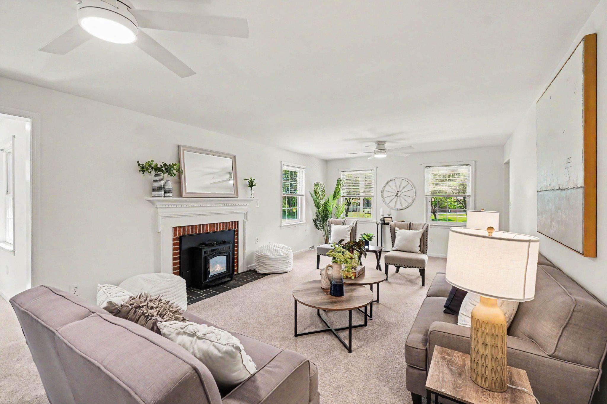 ADVOCATE HILL FARMS - Residential