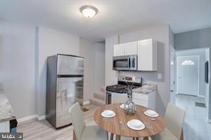 HAMPDEN HISTORIC DISTRICT - Residential