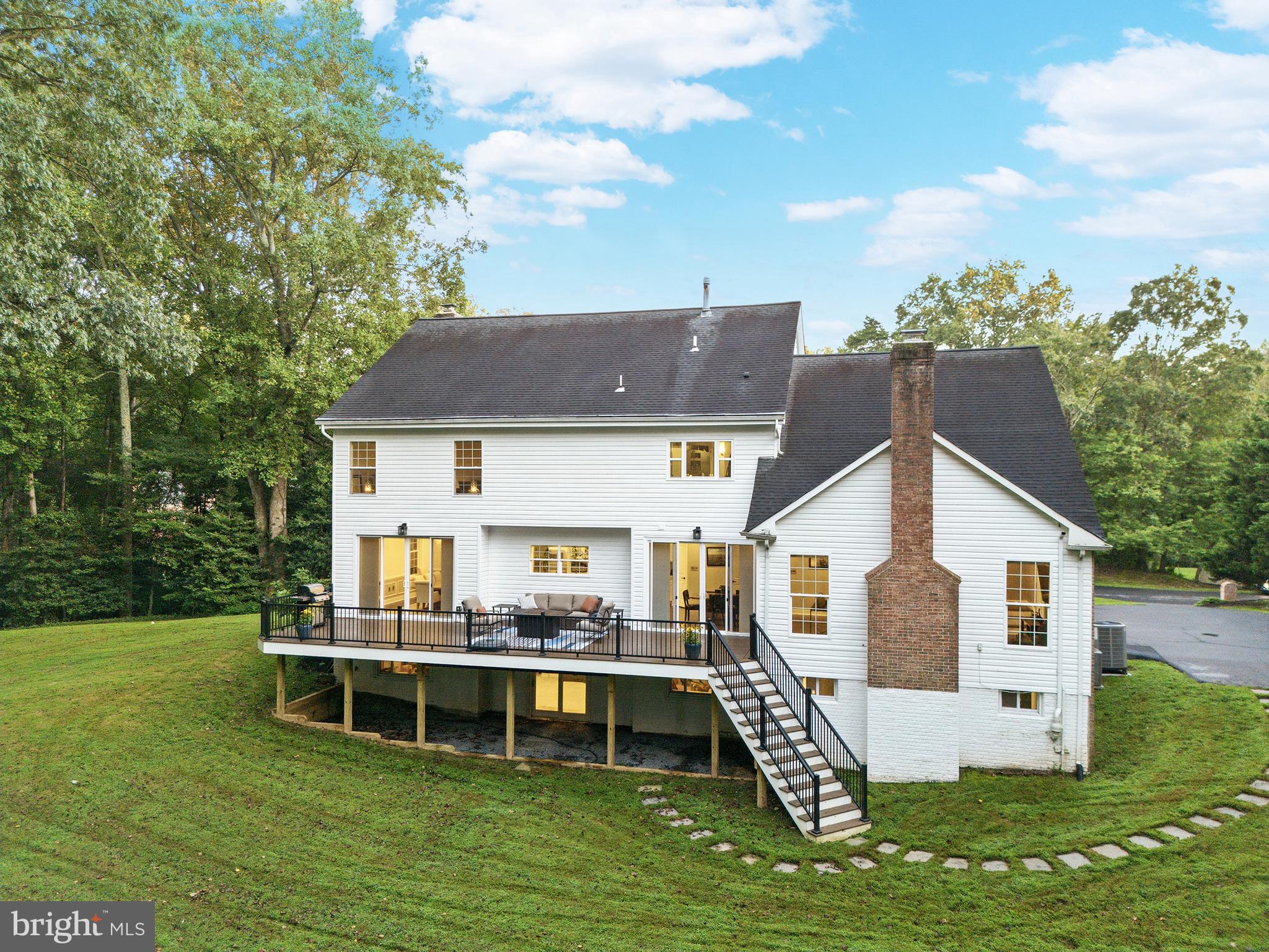 TIMBERLINE ESTATES - Residential