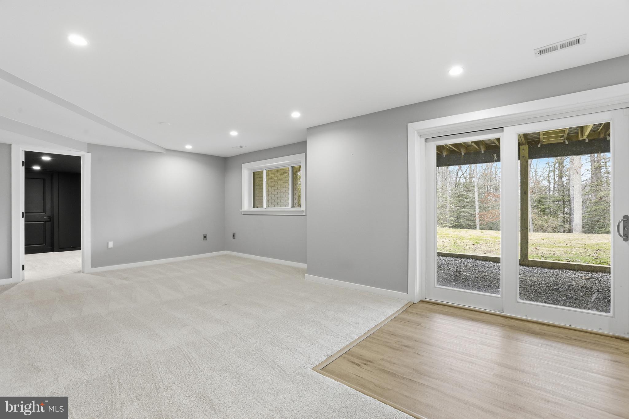 TIMBERLINE ESTATES - Residential