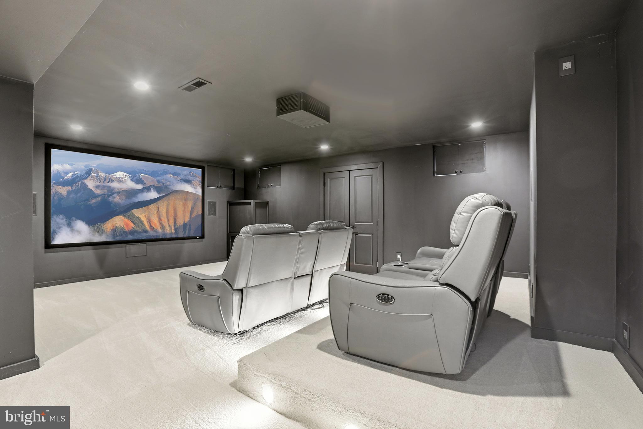 TIMBERLINE ESTATES - Residential