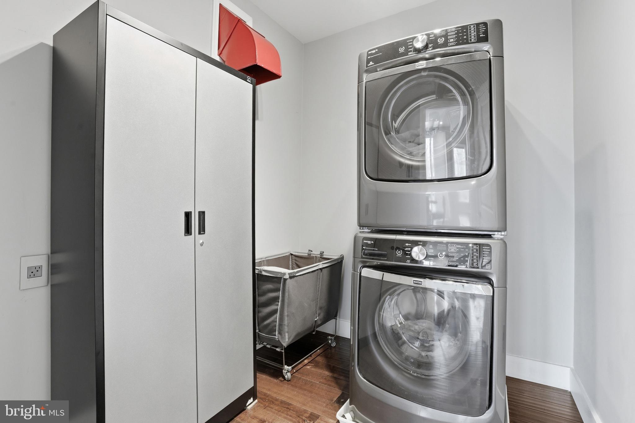 TIMBERLINE ESTATES - Residential