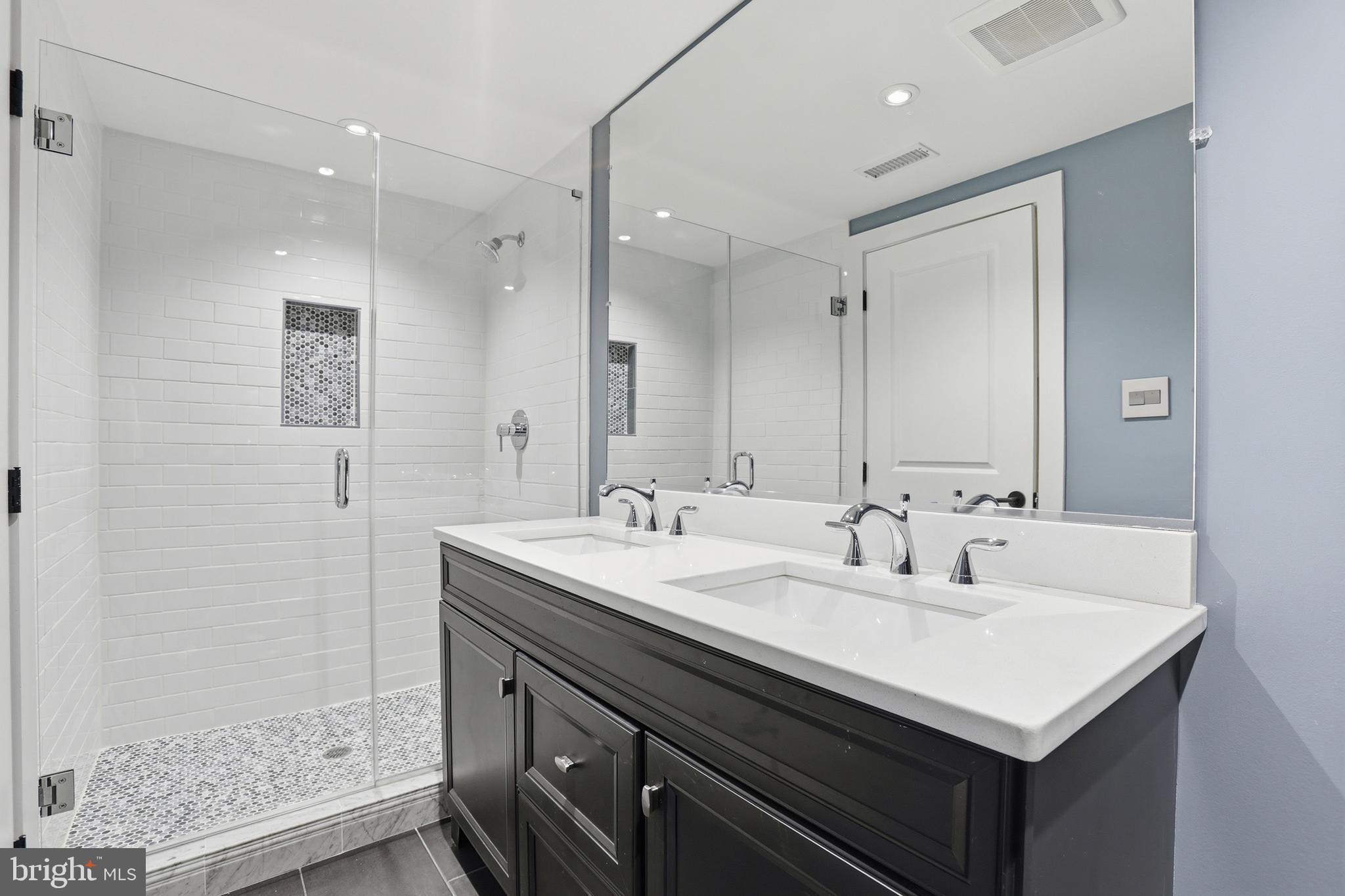 TIMBERLINE ESTATES - Residential