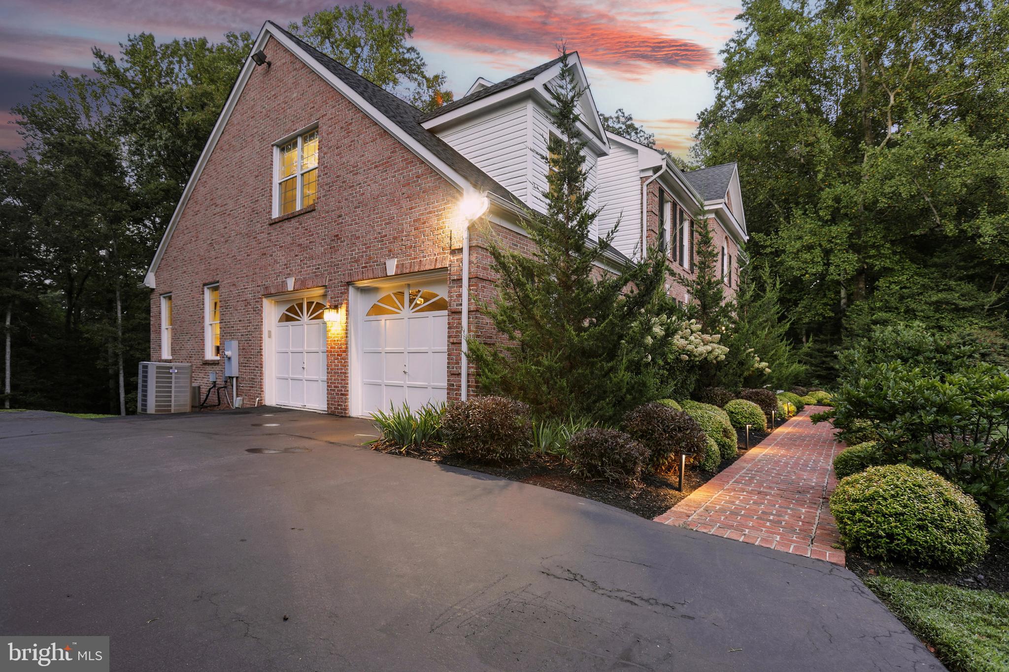 TIMBERLINE ESTATES - Residential