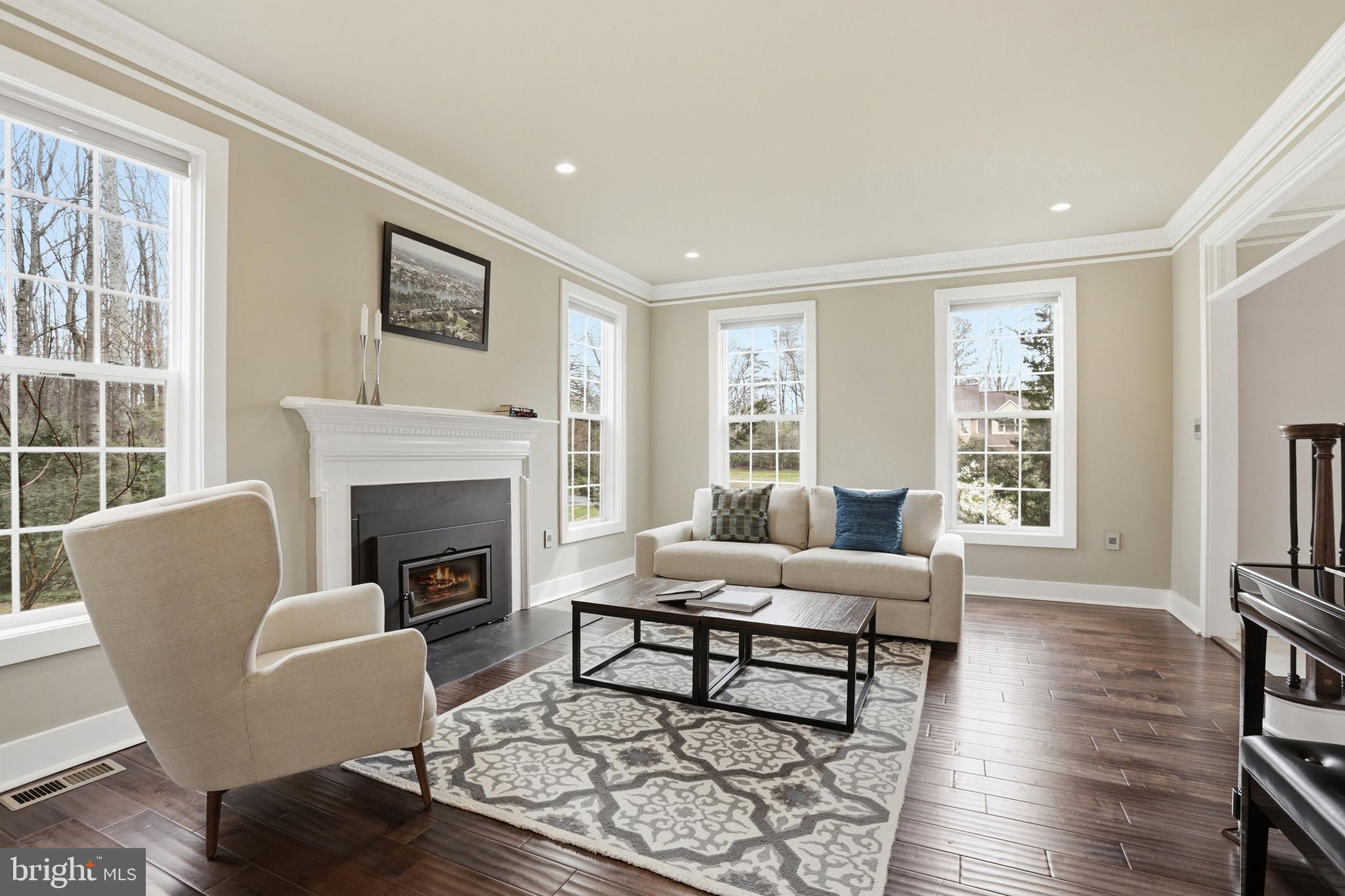 TIMBERLINE ESTATES - Residential