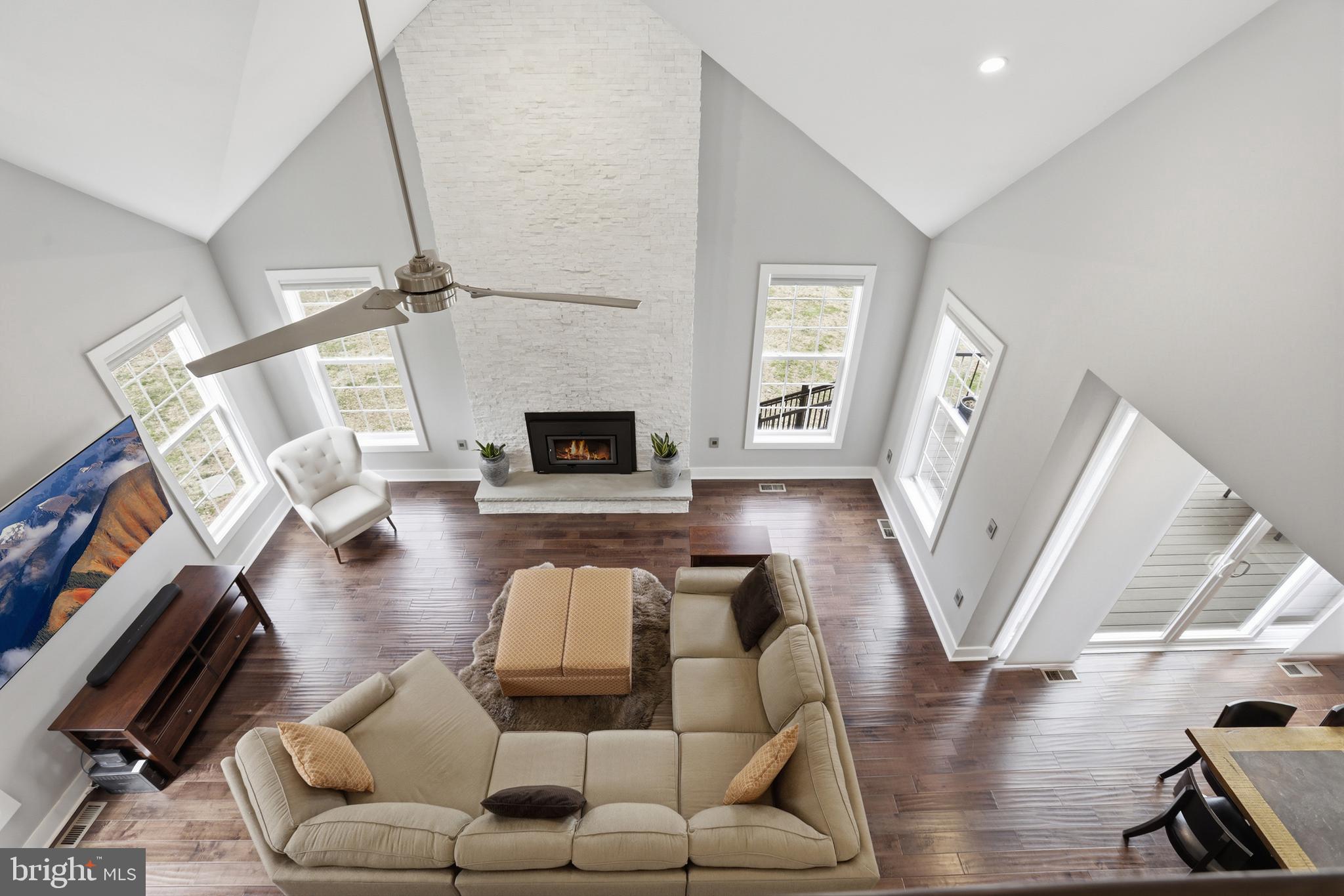 TIMBERLINE ESTATES - Residential