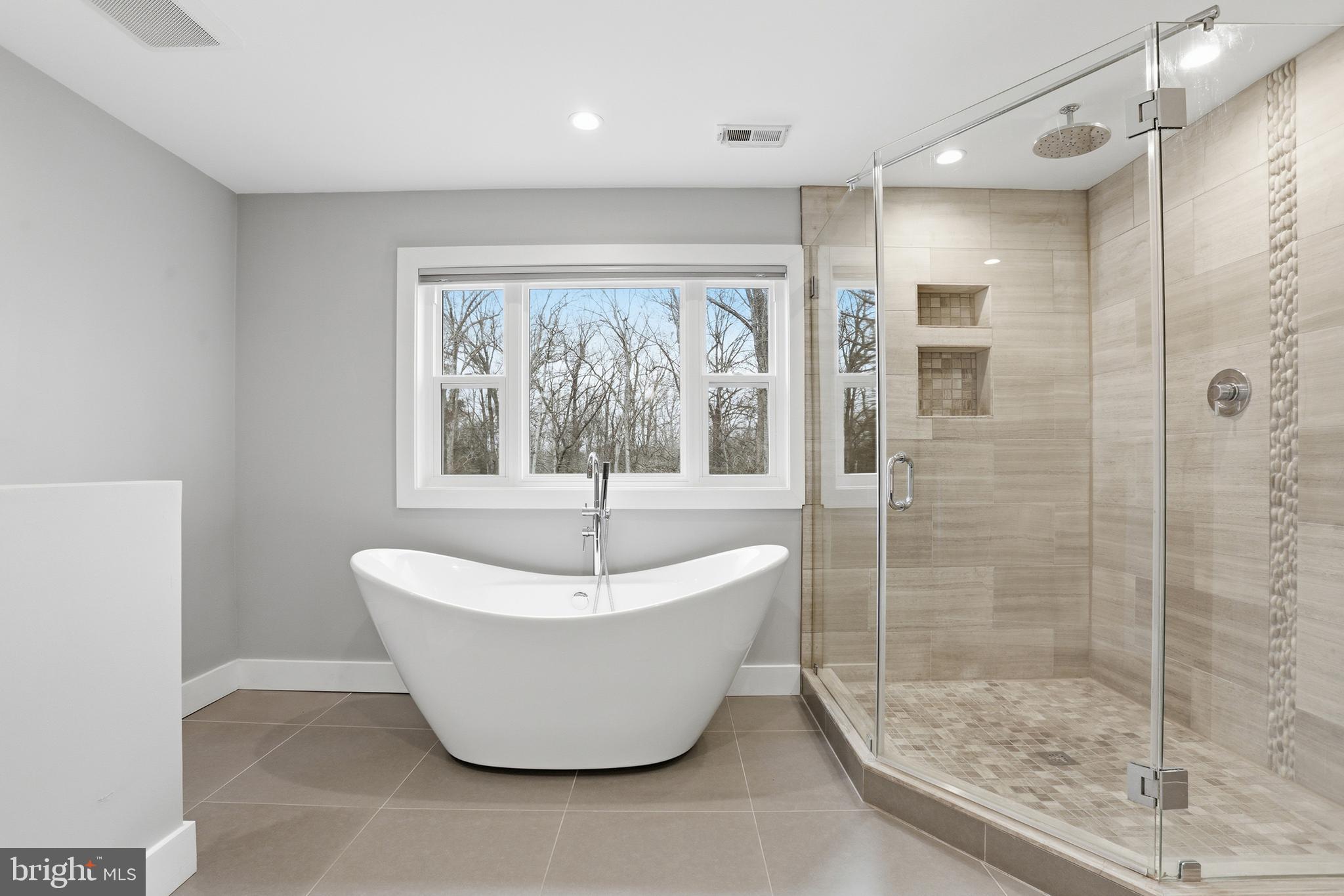 TIMBERLINE ESTATES - Residential