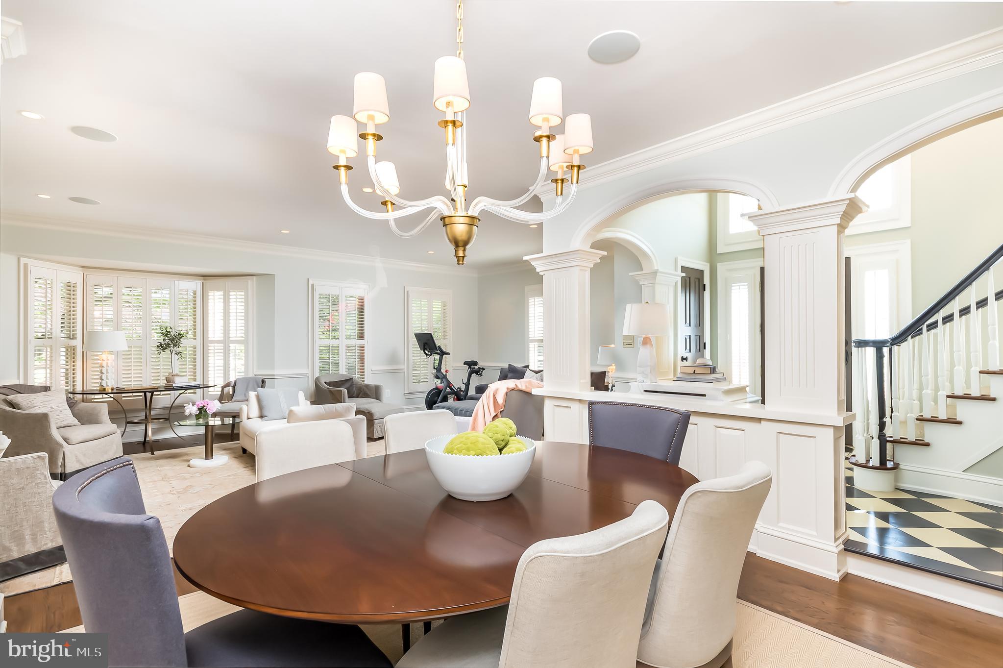 HAMPTONS OF MCLEAN - Residential