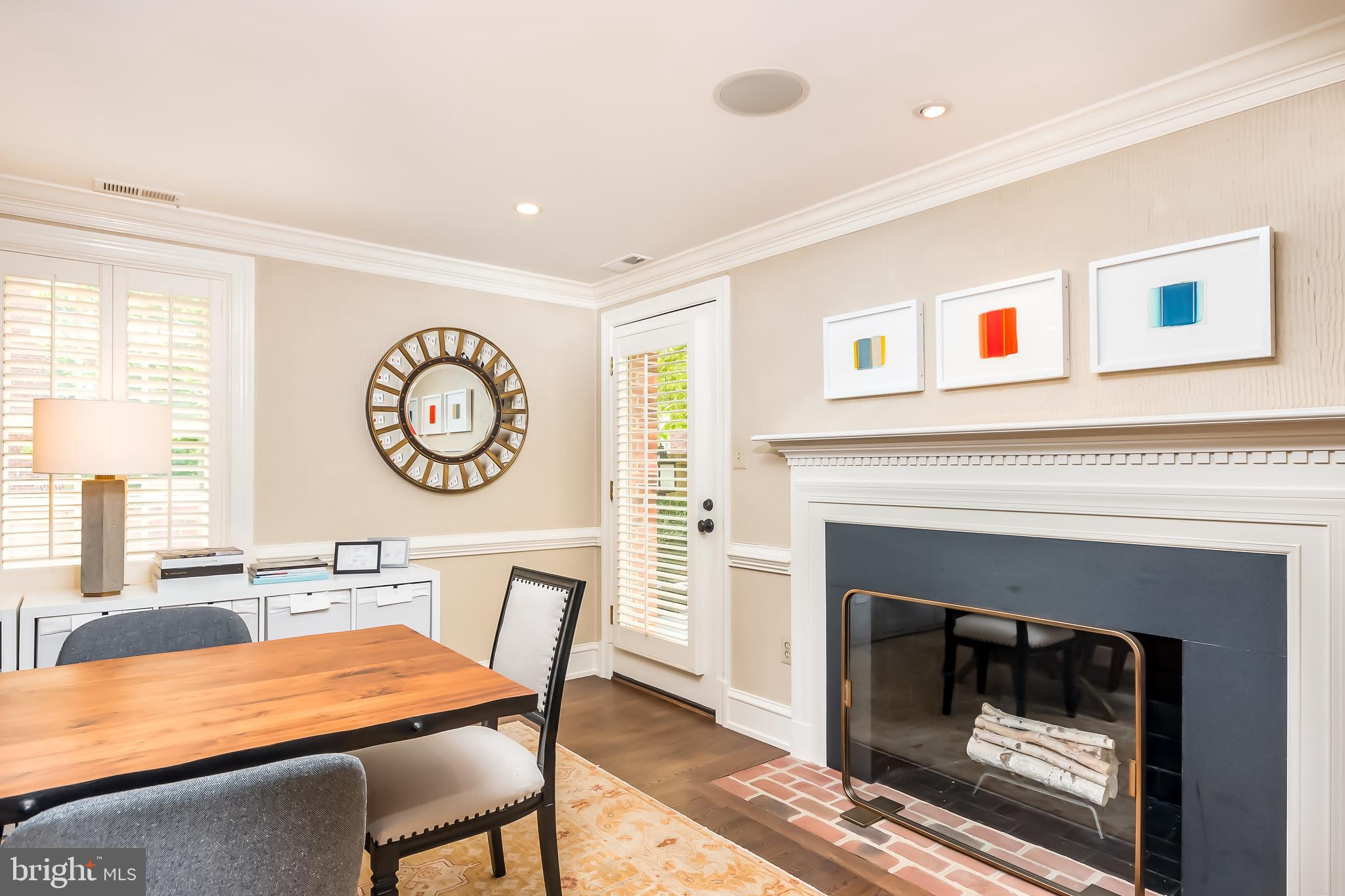 HAMPTONS OF MCLEAN - Residential