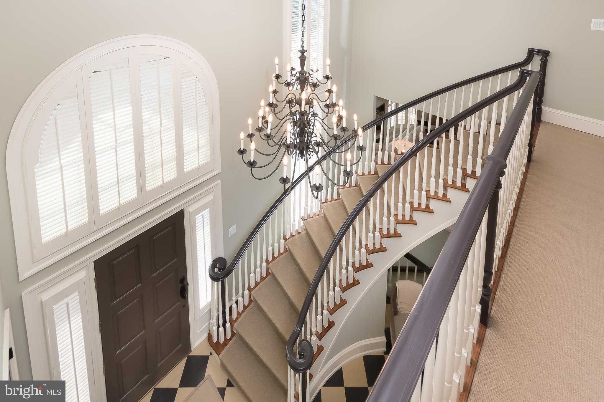 HAMPTONS OF MCLEAN - Residential