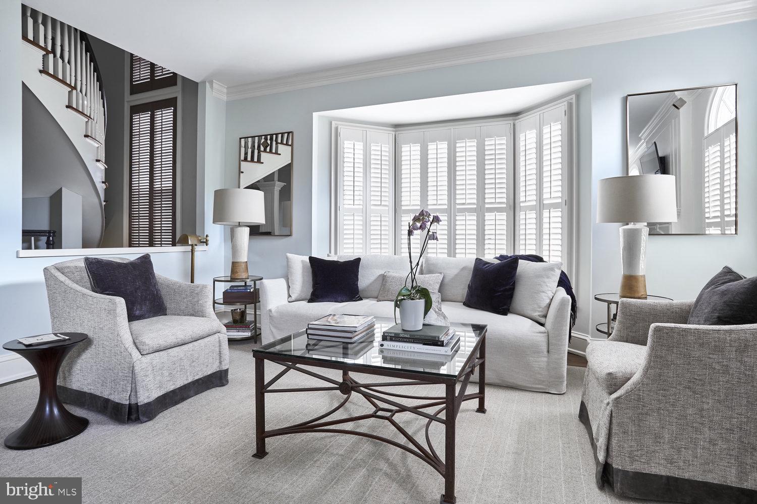 HAMPTONS OF MCLEAN - Residential