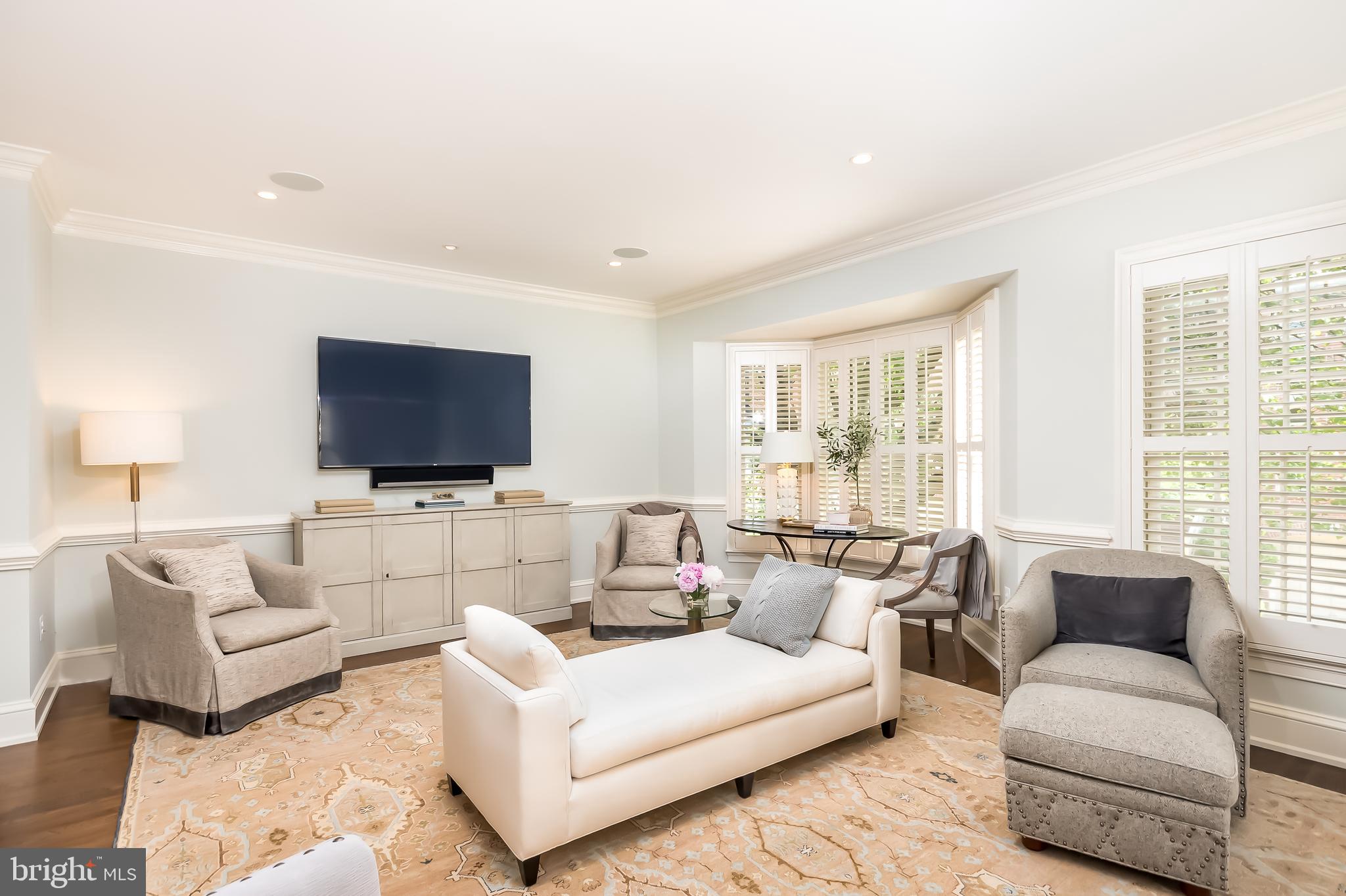 HAMPTONS OF MCLEAN - Residential