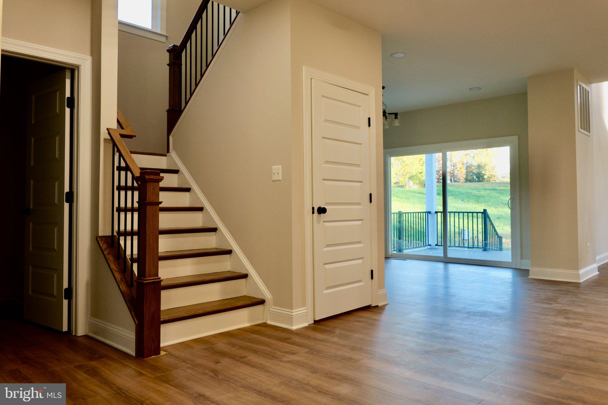 RIVER BEND - Residential