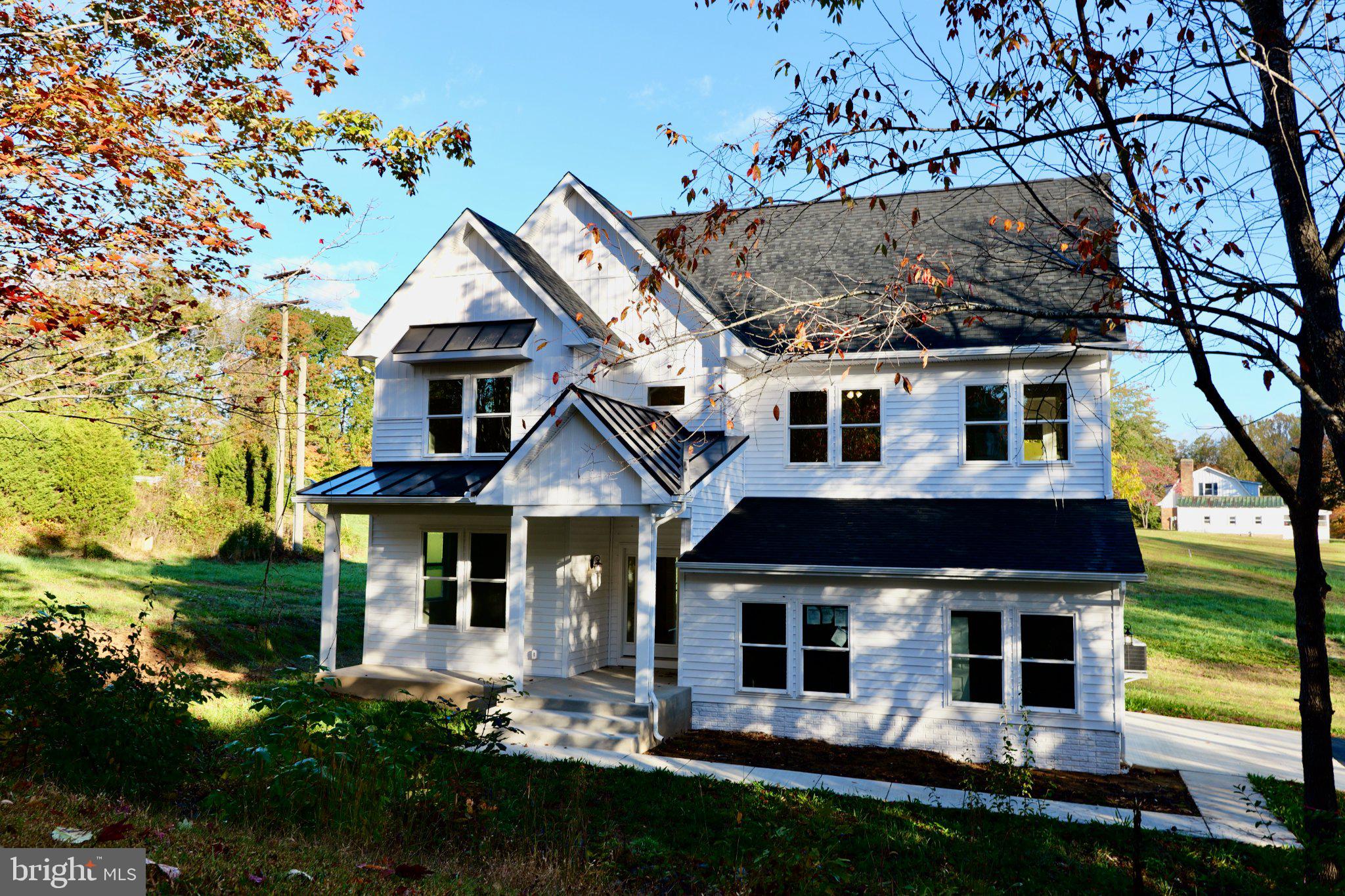RIVER BEND - Residential