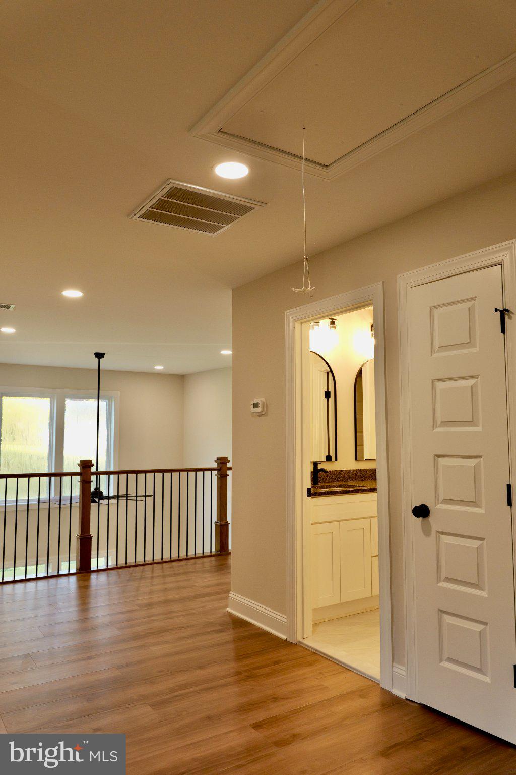 RIVER BEND - Residential