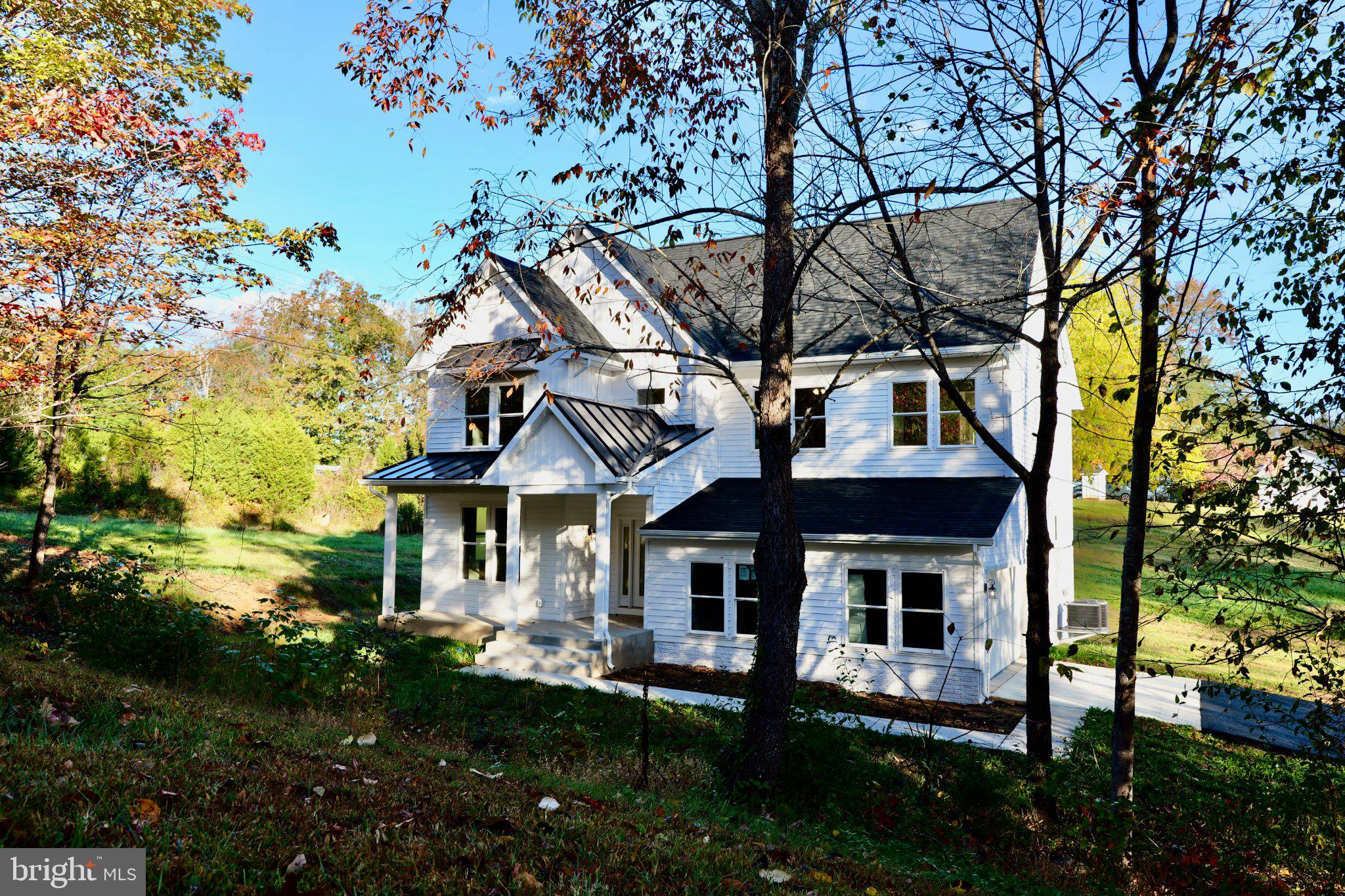 RIVER BEND - Residential