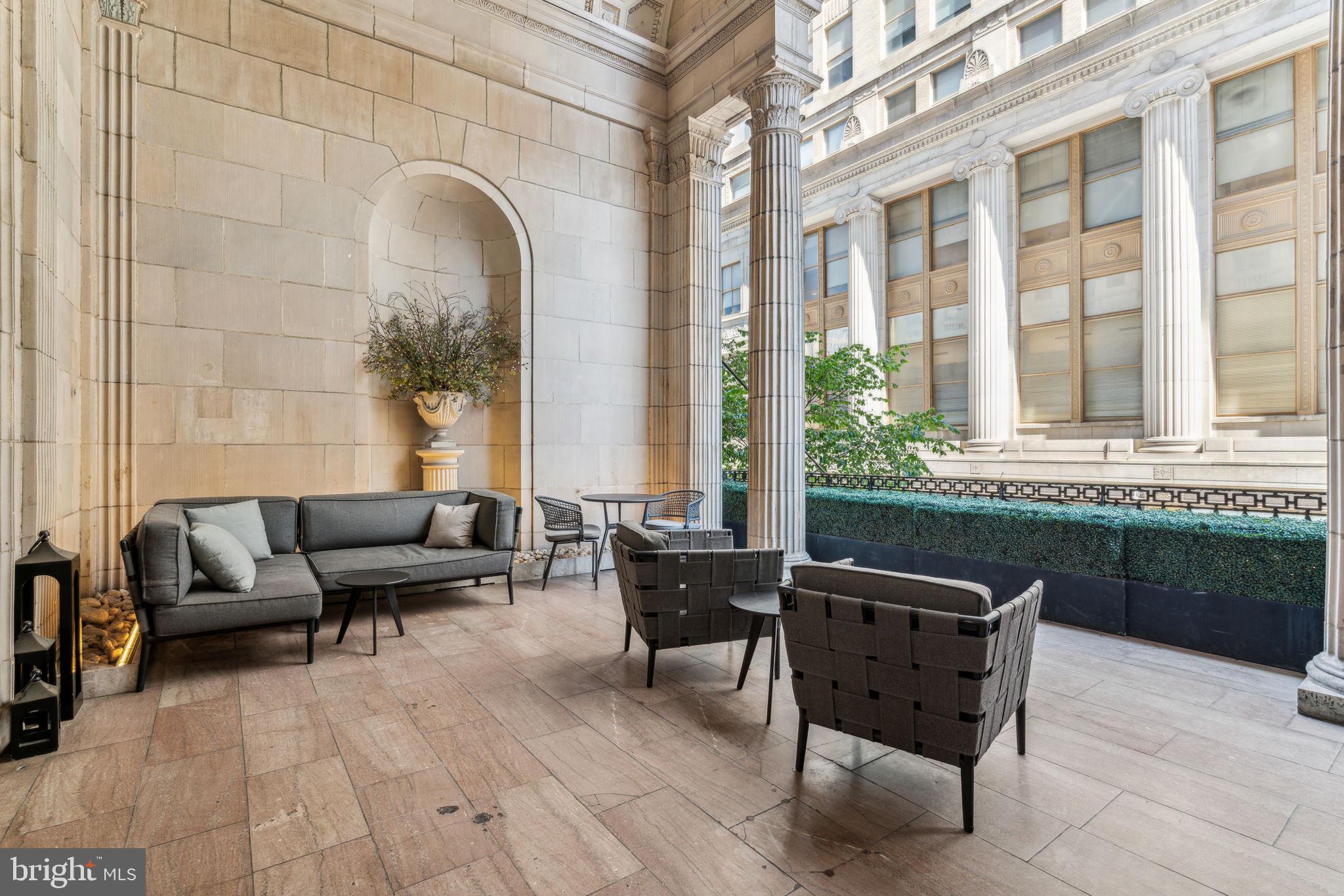 WASHINGTON SQ - Residential Lease