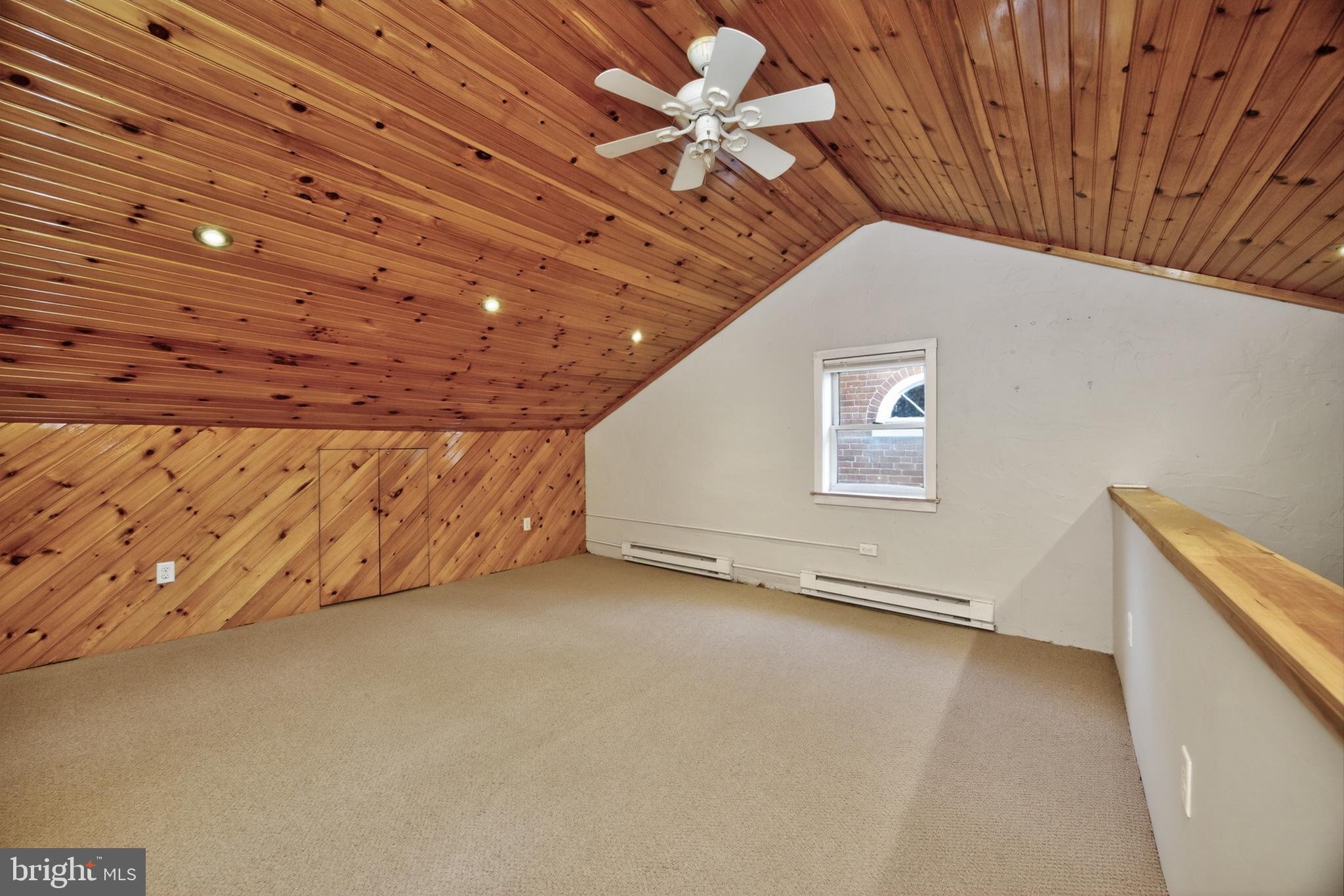 BOYERTOWN - Residential