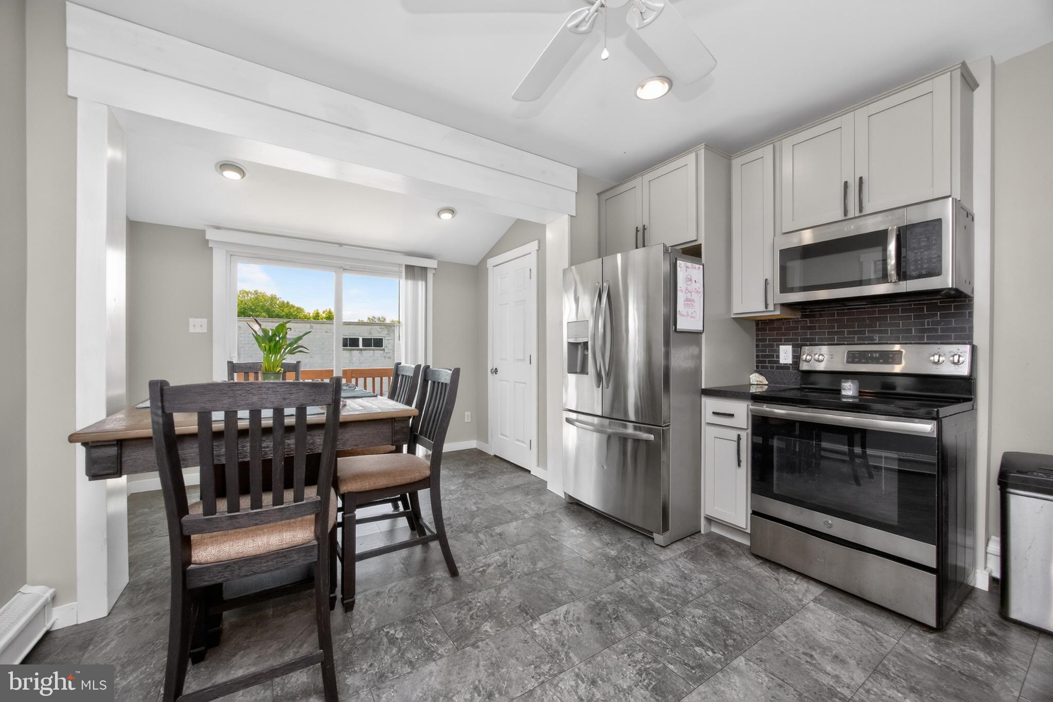 BOYERTOWN - Residential
