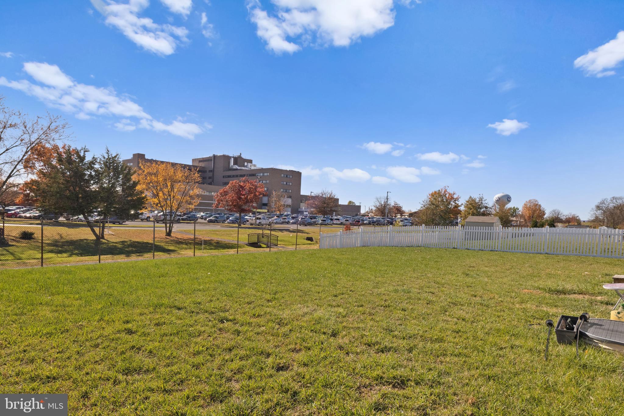 ARCADIA SPRINGS - Residential