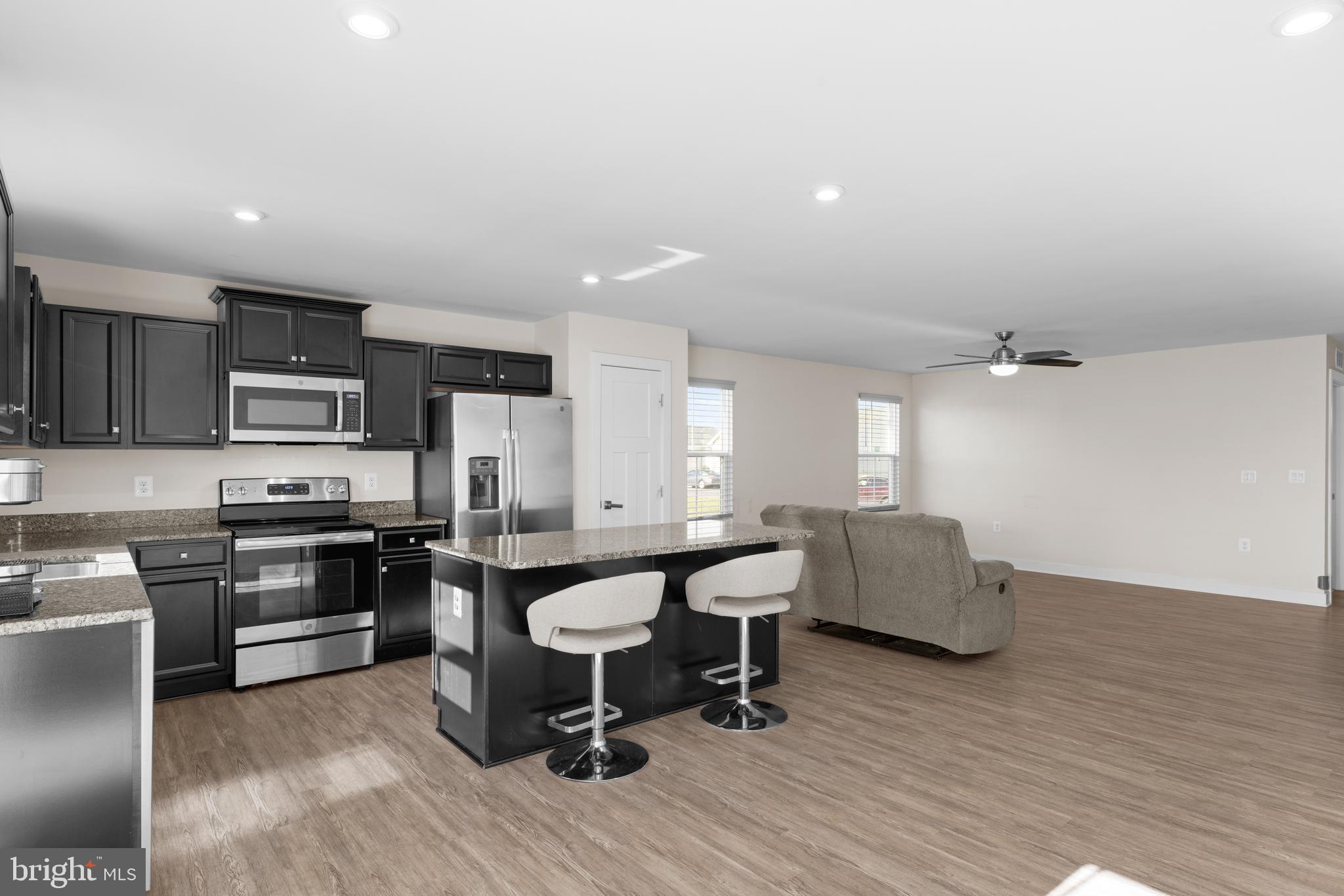 ARCADIA SPRINGS - Residential