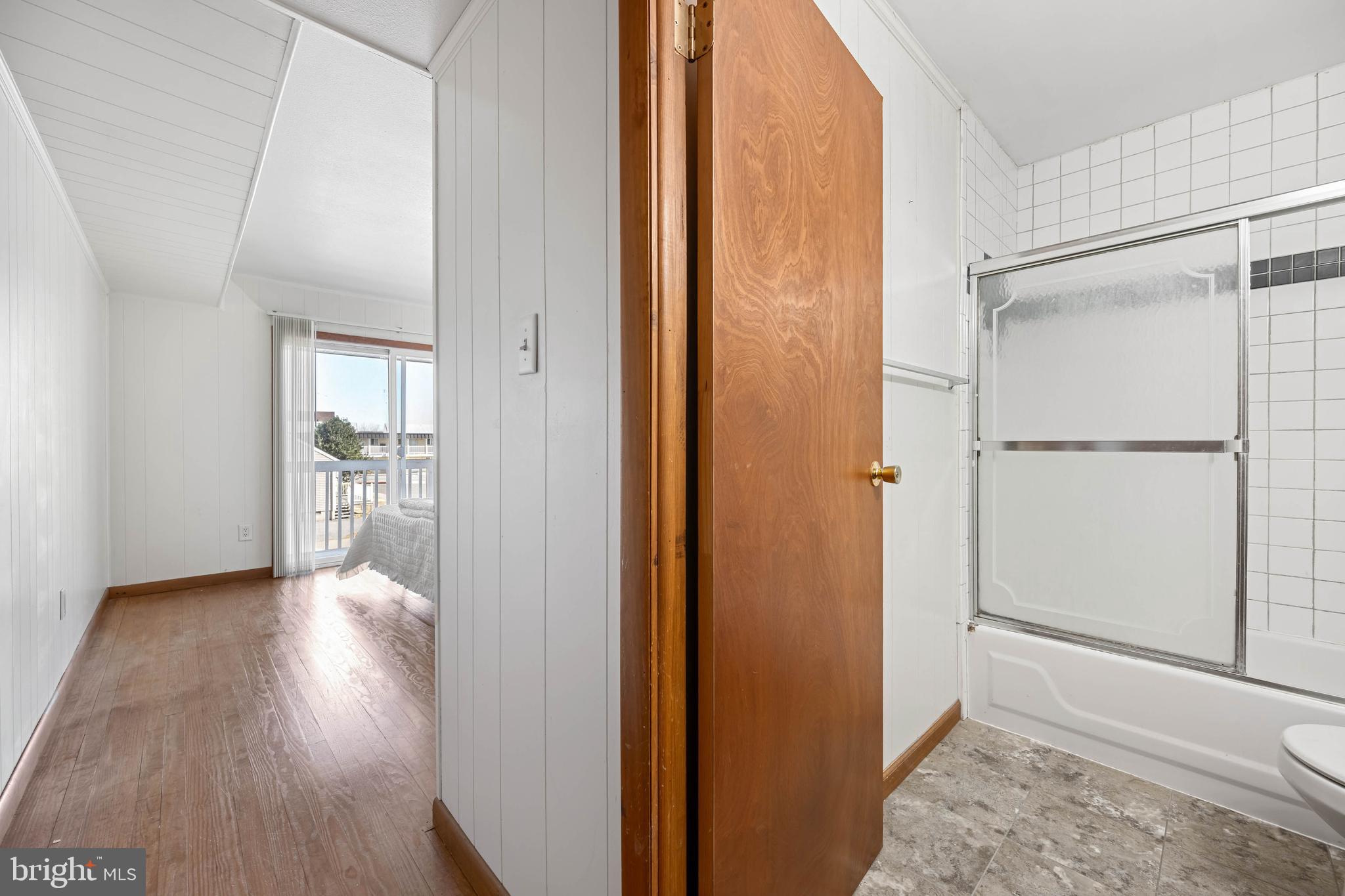 CAINE HARBOR MILE - Residential