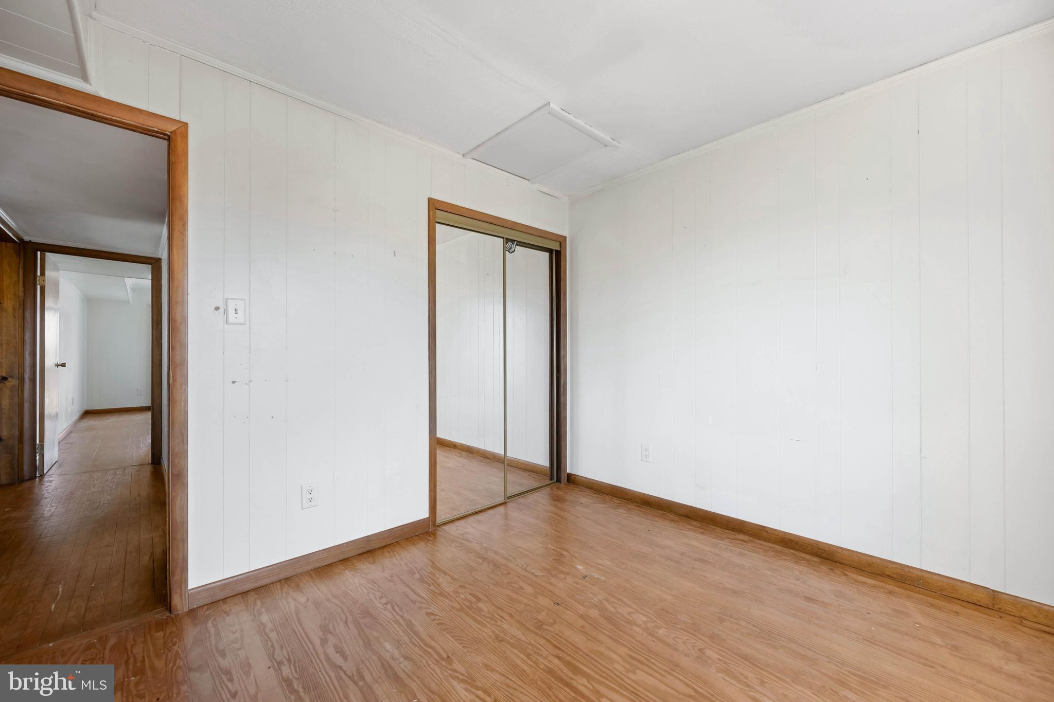 CAINE HARBOR MILE - Residential