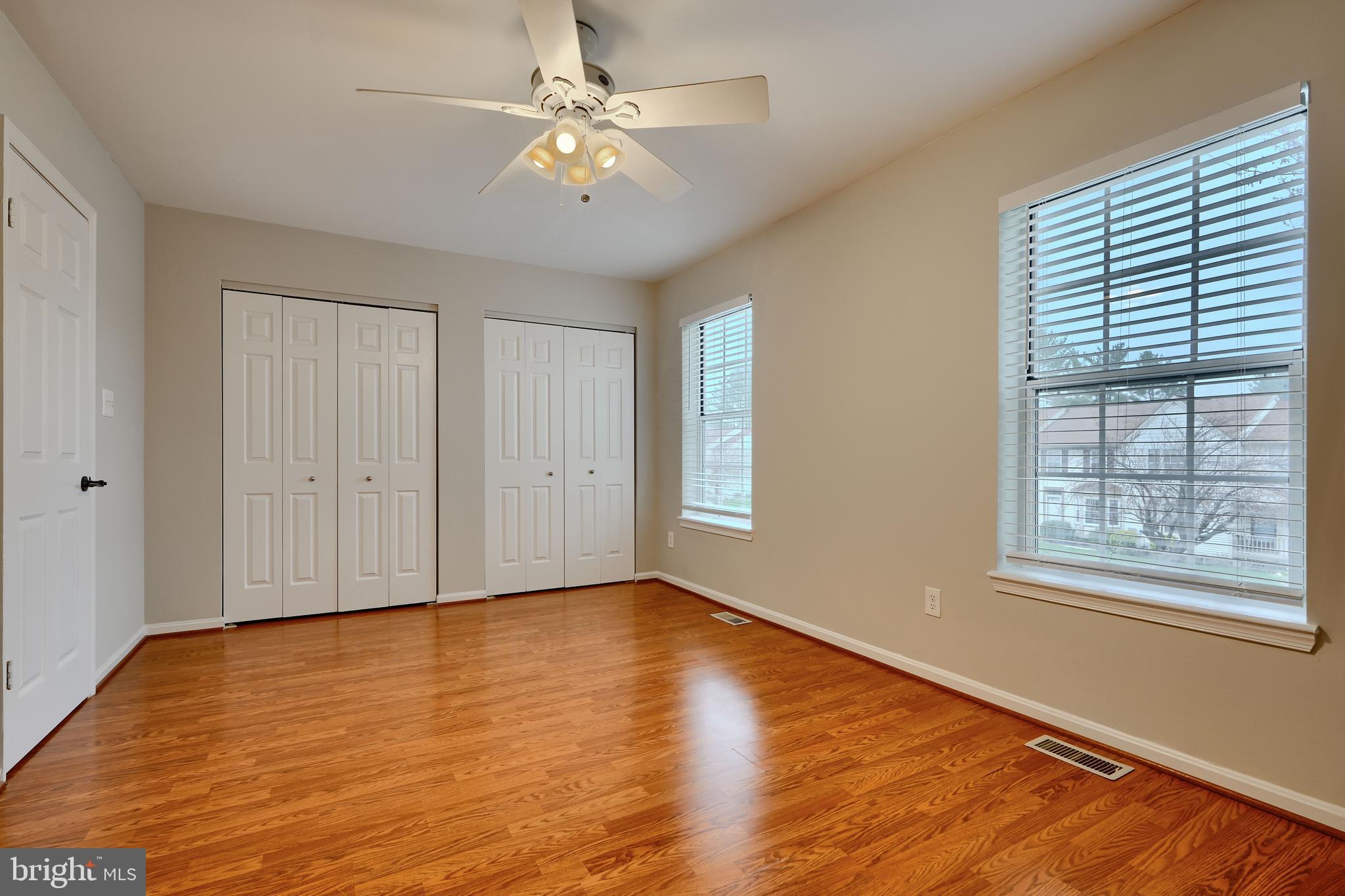 MAJORS CHOICE - Residential Lease