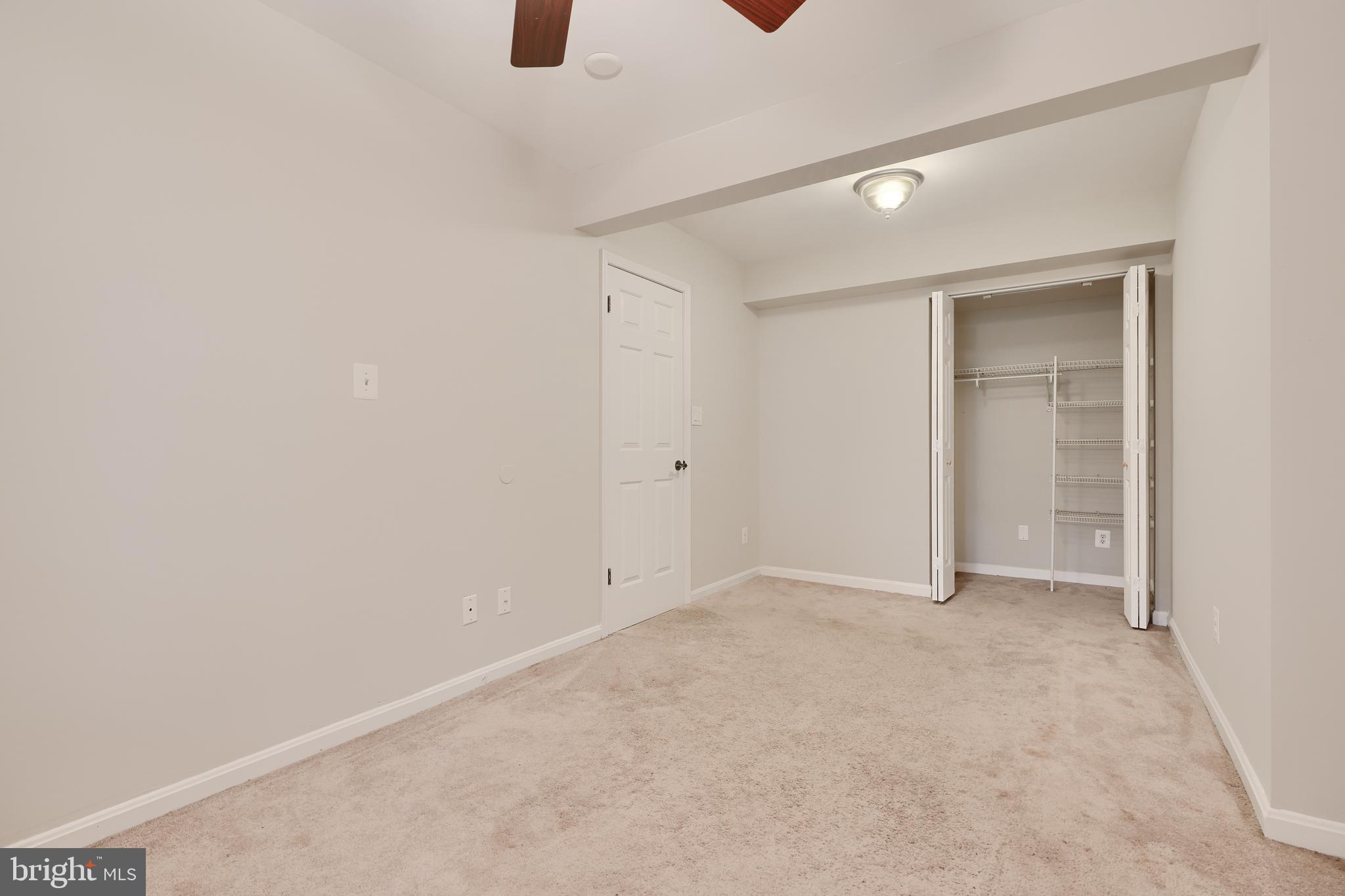 MAJORS CHOICE - Residential Lease